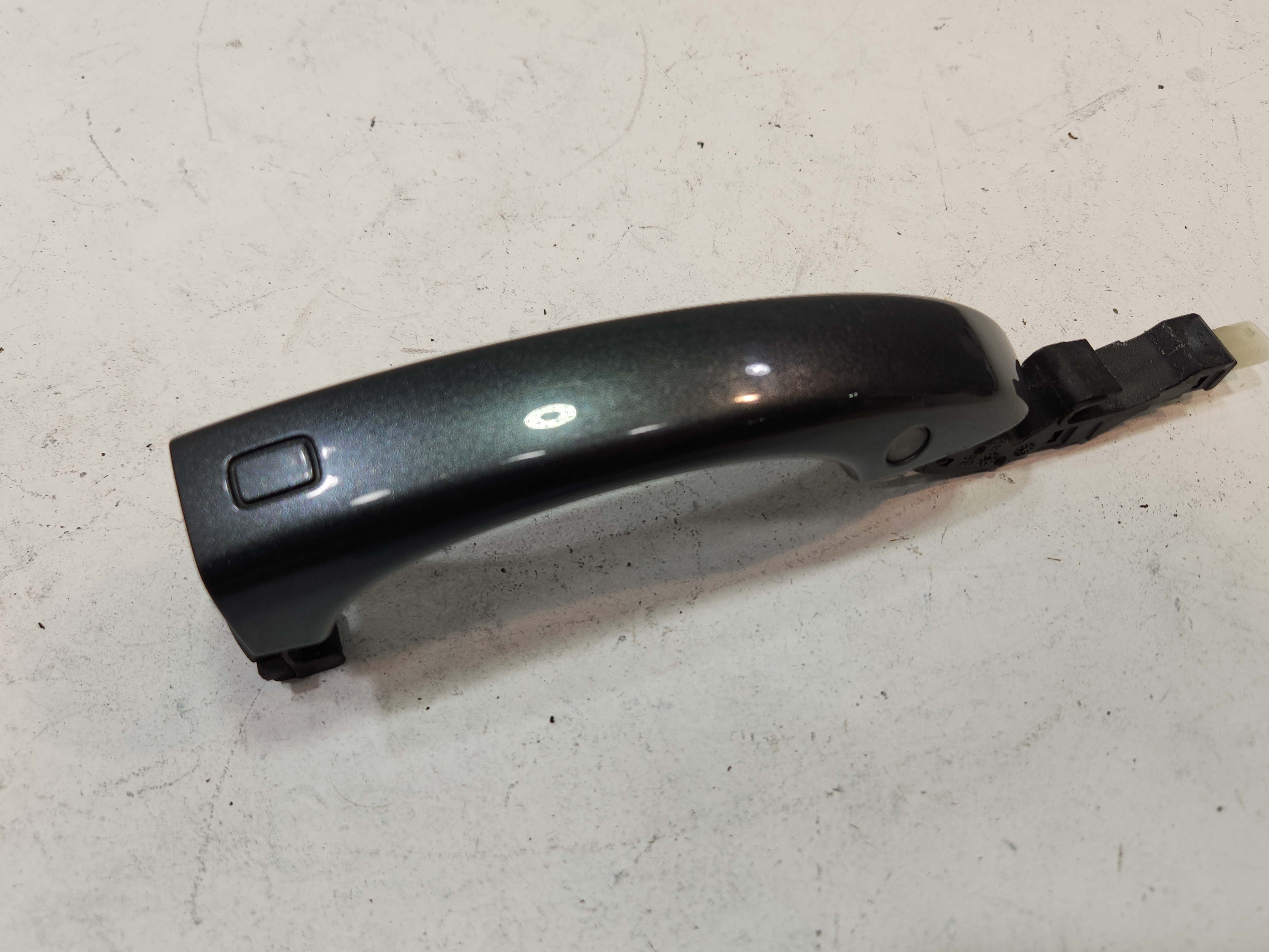 2013-2018 AUDI S6  FRONT OR REAR PASSENGER SIDE DOOR EXTERIOR HANDLE *Z7S* OEM