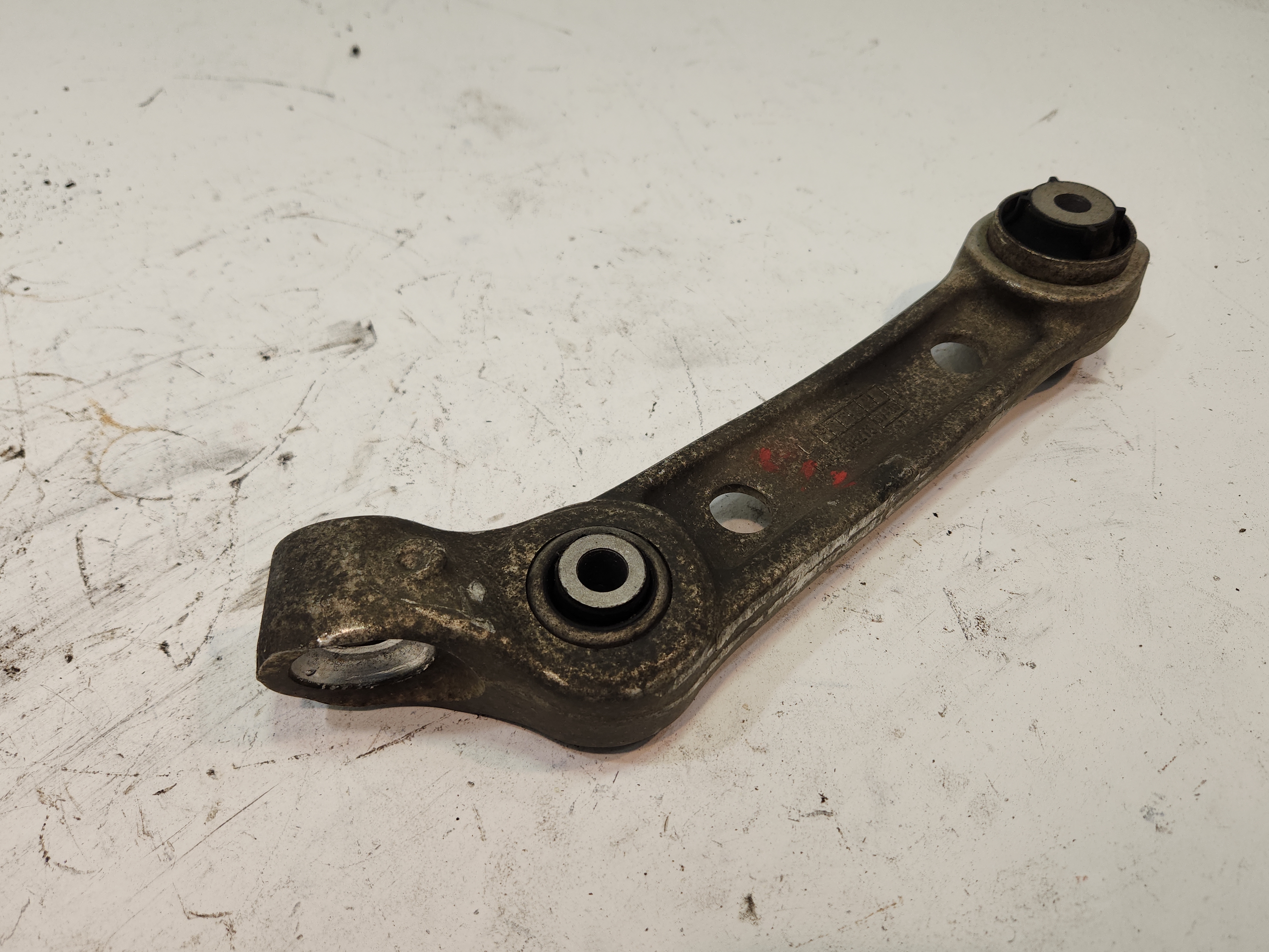 2018-2020 BMW 530e xDRIVE FRONT DRIVER SIDE LOWER WISHBONE CONTROL ARM OEM