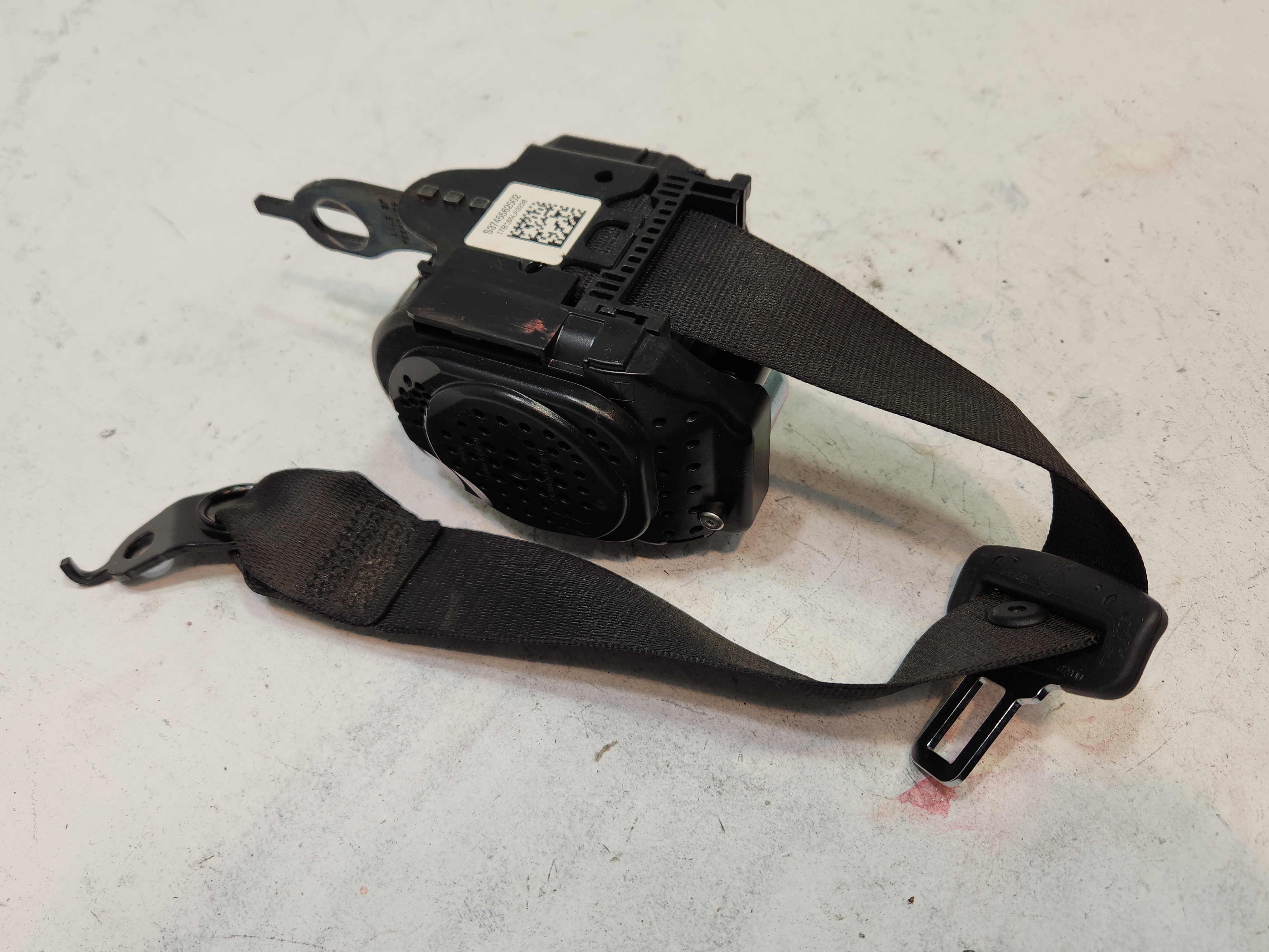 2018-2023 BMW 530E G30 REAR LEFT DRIVER SIDE SEAT BELT RETRACTOR BLACK OEM
