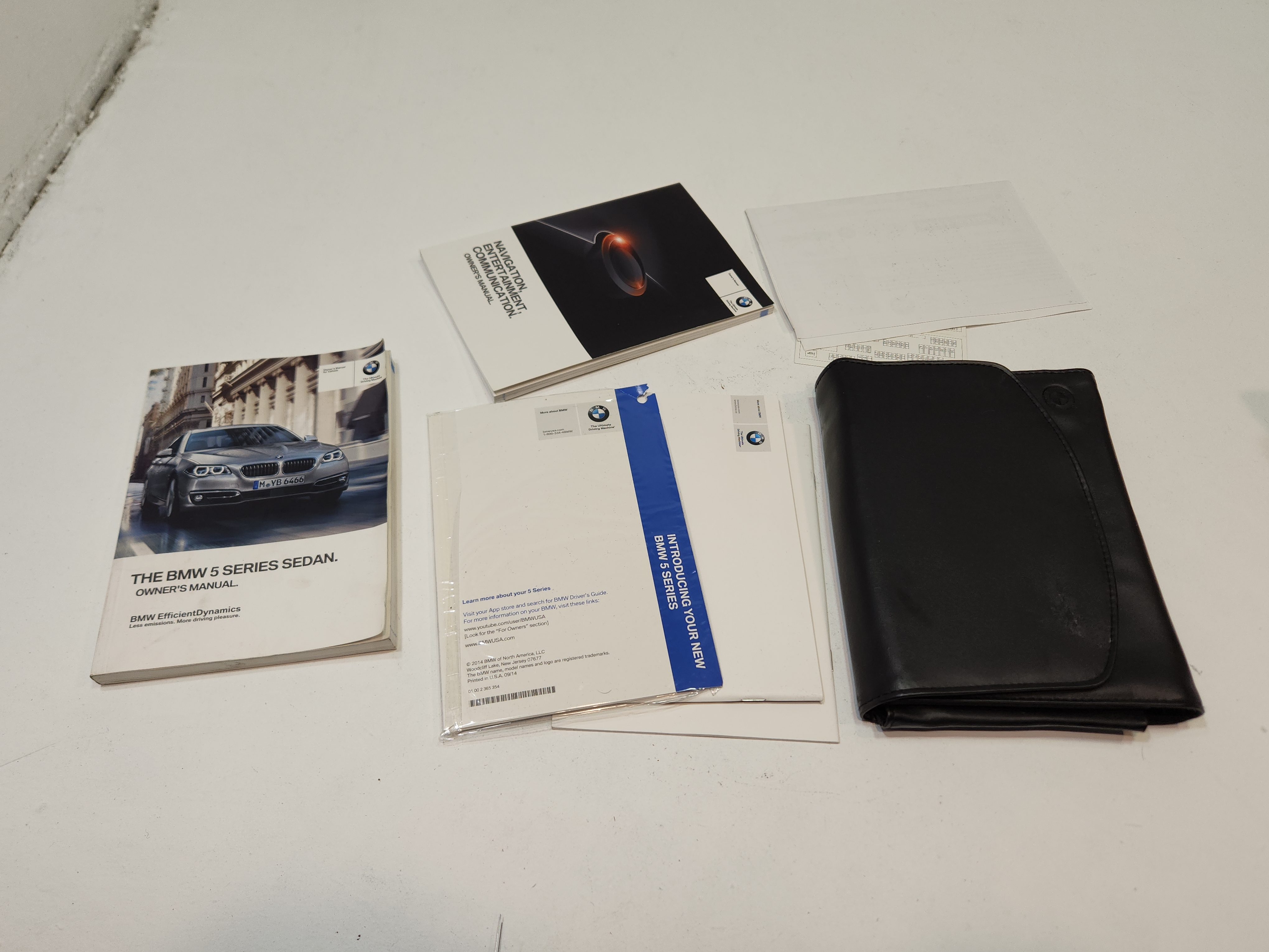 2015 BMW 550i xDrive OWNER OWNERS OPERATORS MANUAL USER GUIDE BOOK OEM