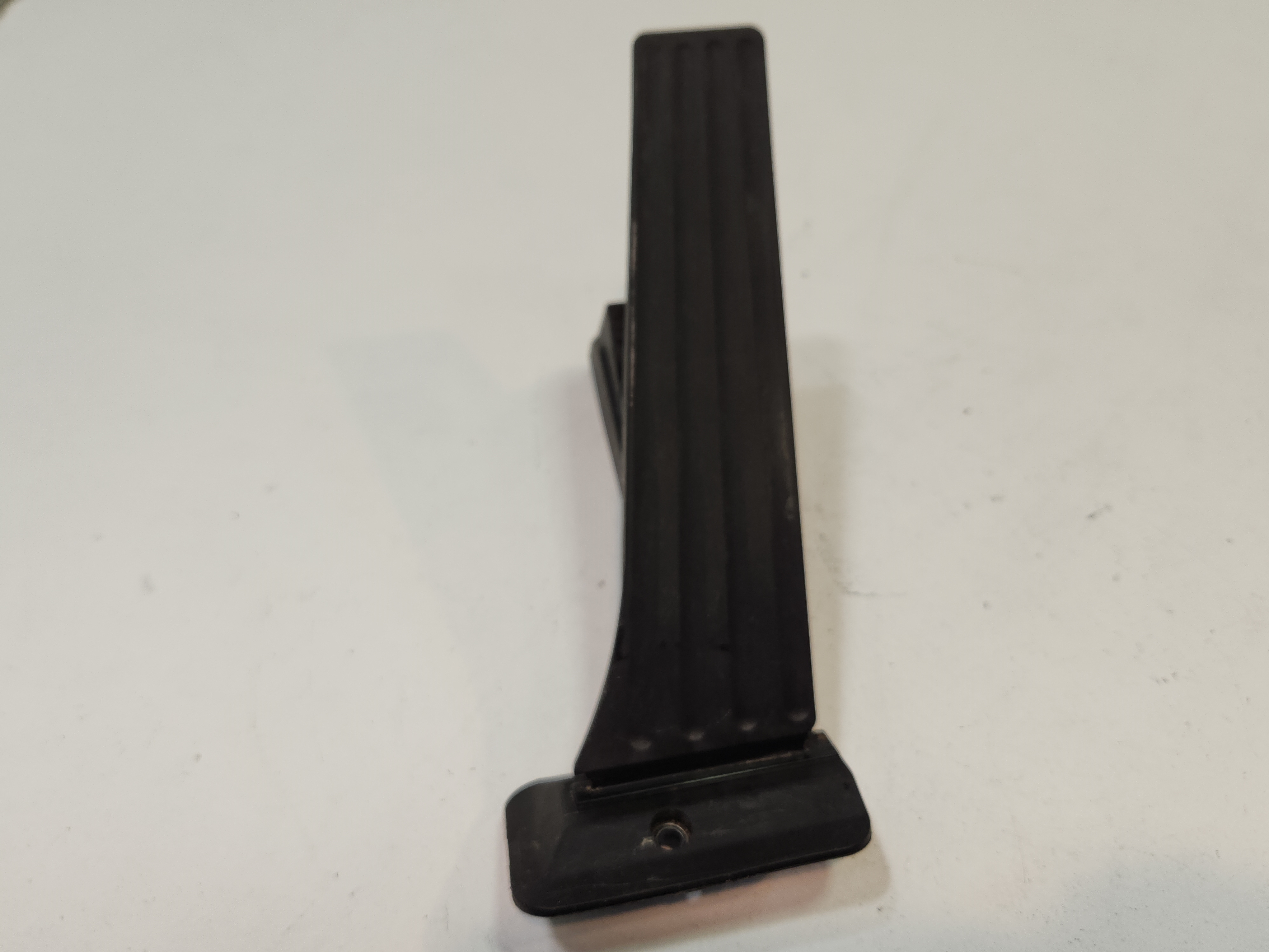2011-2016 BMW 550I GAS THROTTLE ACCELERATOR PEDAL W/ TRAVEL SENSOR OEM