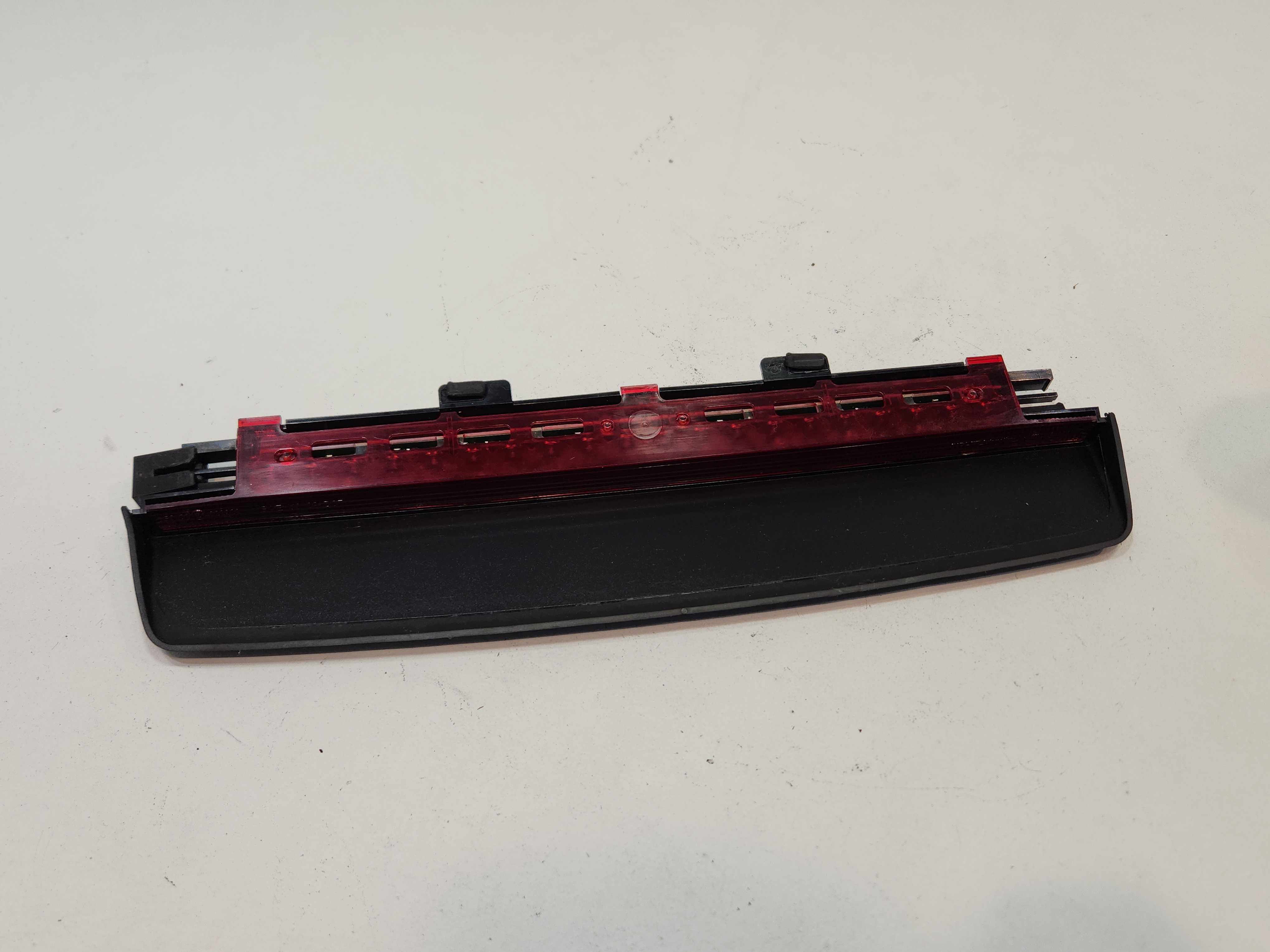 2011-2016 BMW 550I REAR CENTER THIRD 3RD BRAKE STOP LIGHT LAMP OEM