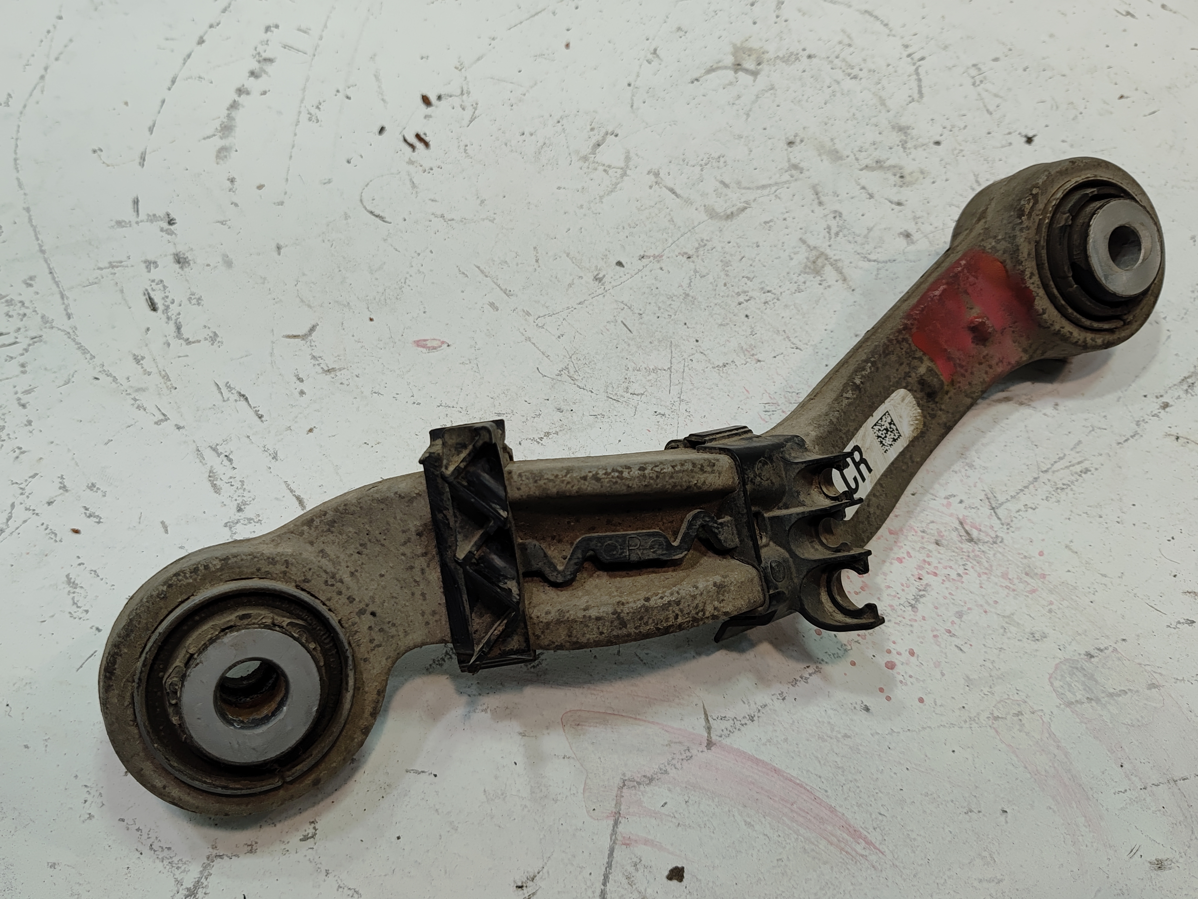 2011-16 BMW 550i xDrive F10 Rear Suspension Passenger Side Upper Control Arm OEM