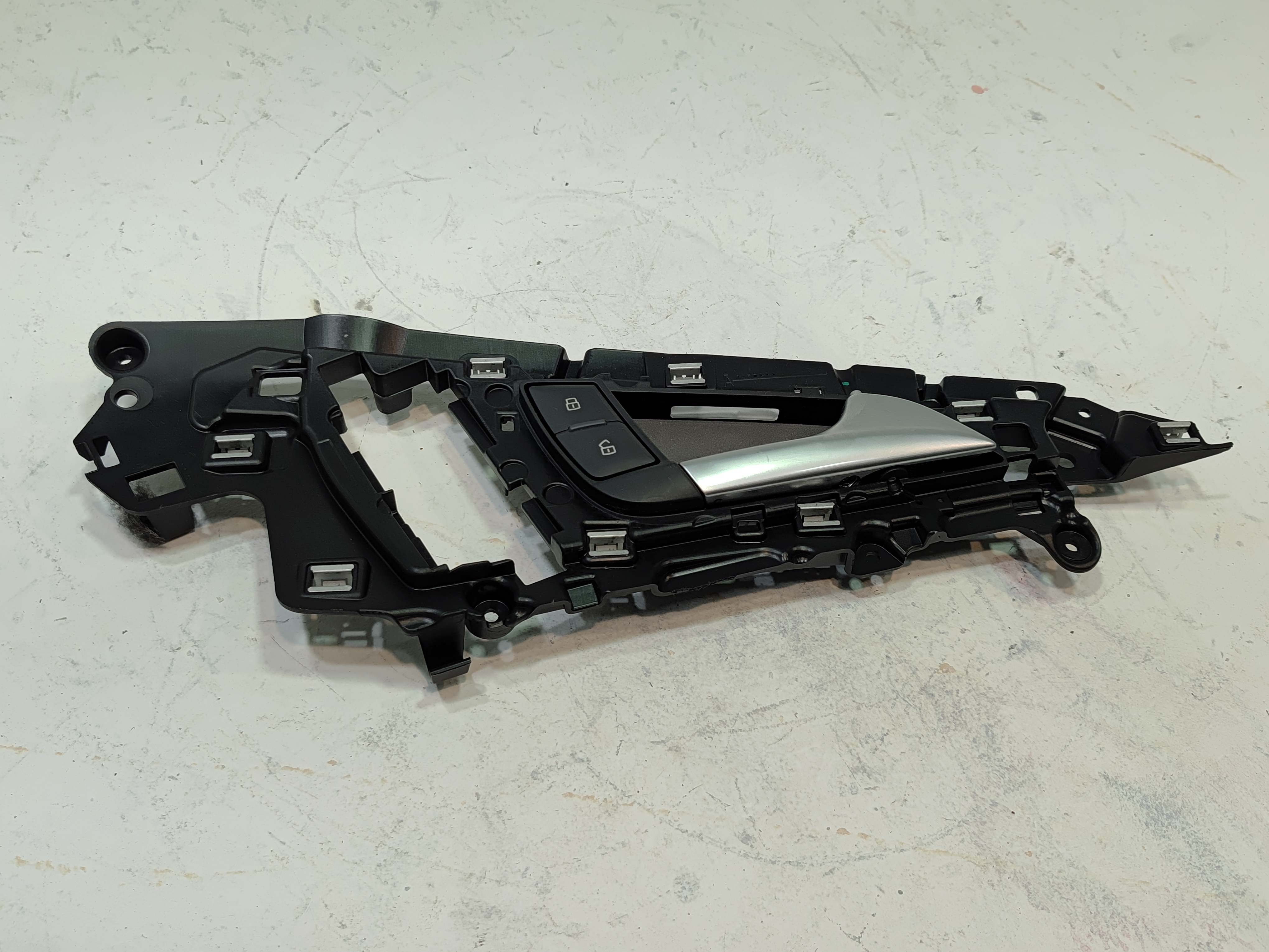 2012-2018 Audi A6 Front Right Passenger Side Inner Door Handle OEM