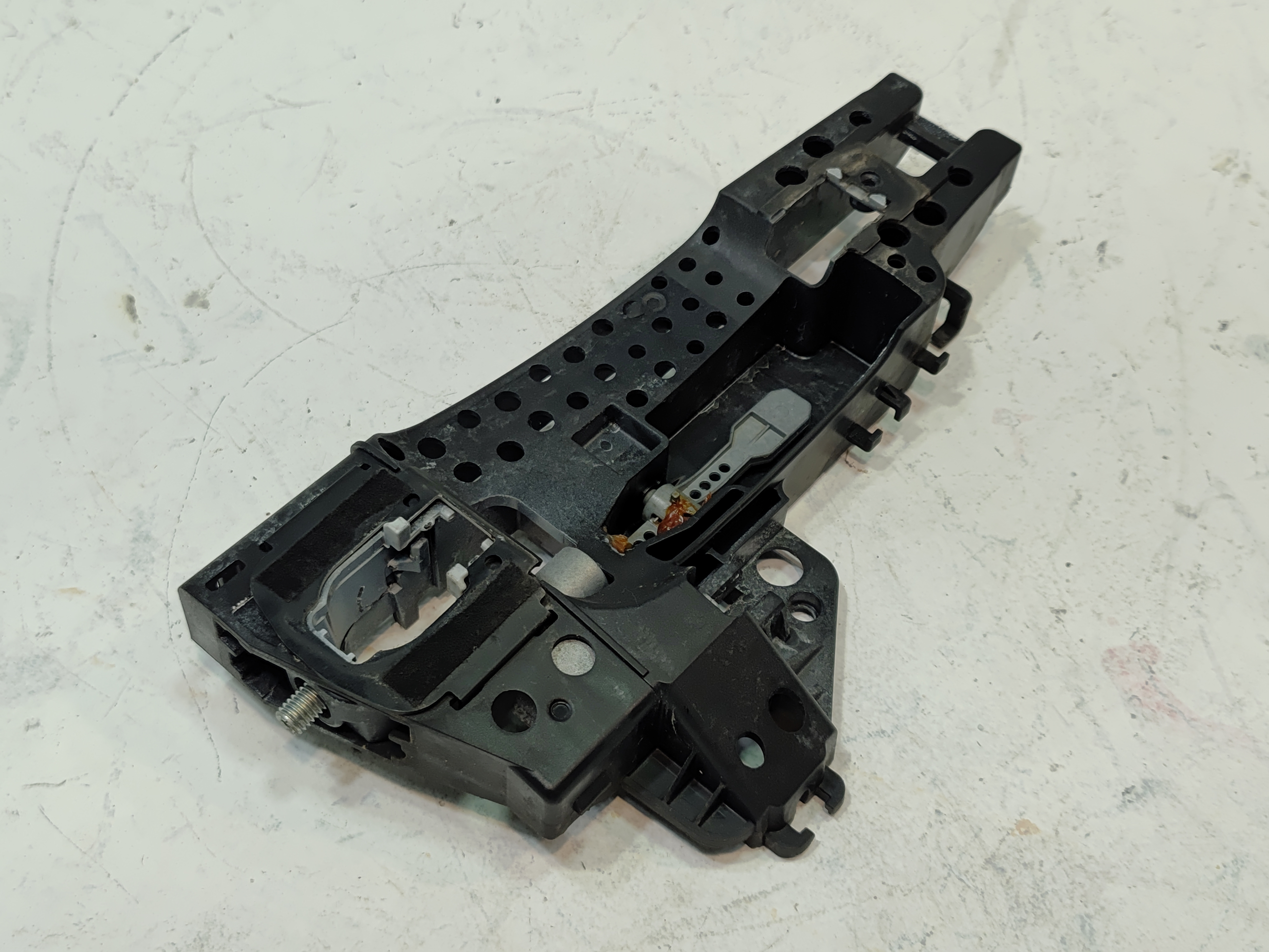 2012-2018 Audi A6 Quattro A6 Front or Rear Right Passenger Door Handle Base OEM