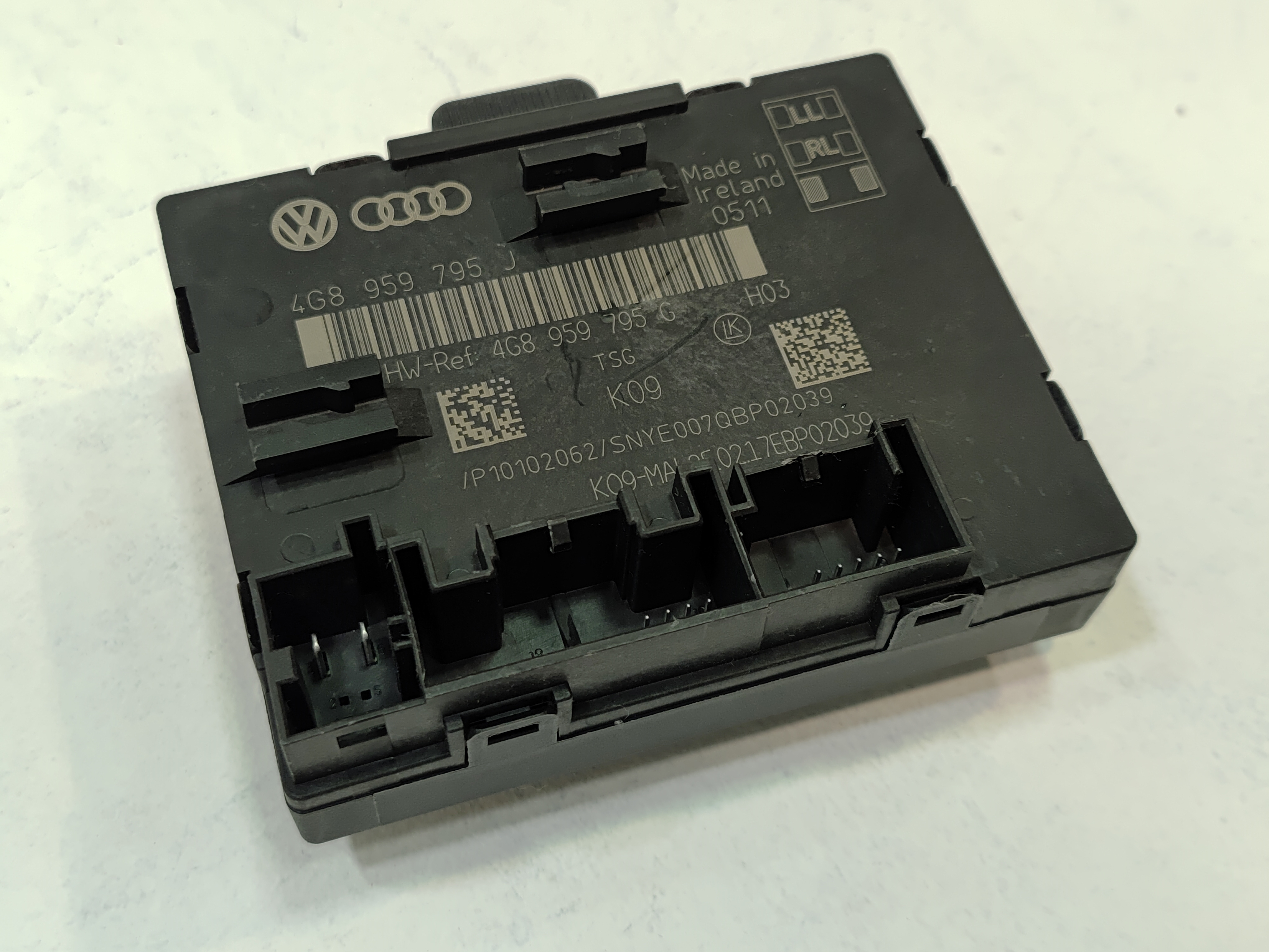 2013-2018 AUDI A6 REAR LEFT OR RIGHT DOOR CONTROL MODULE OEM