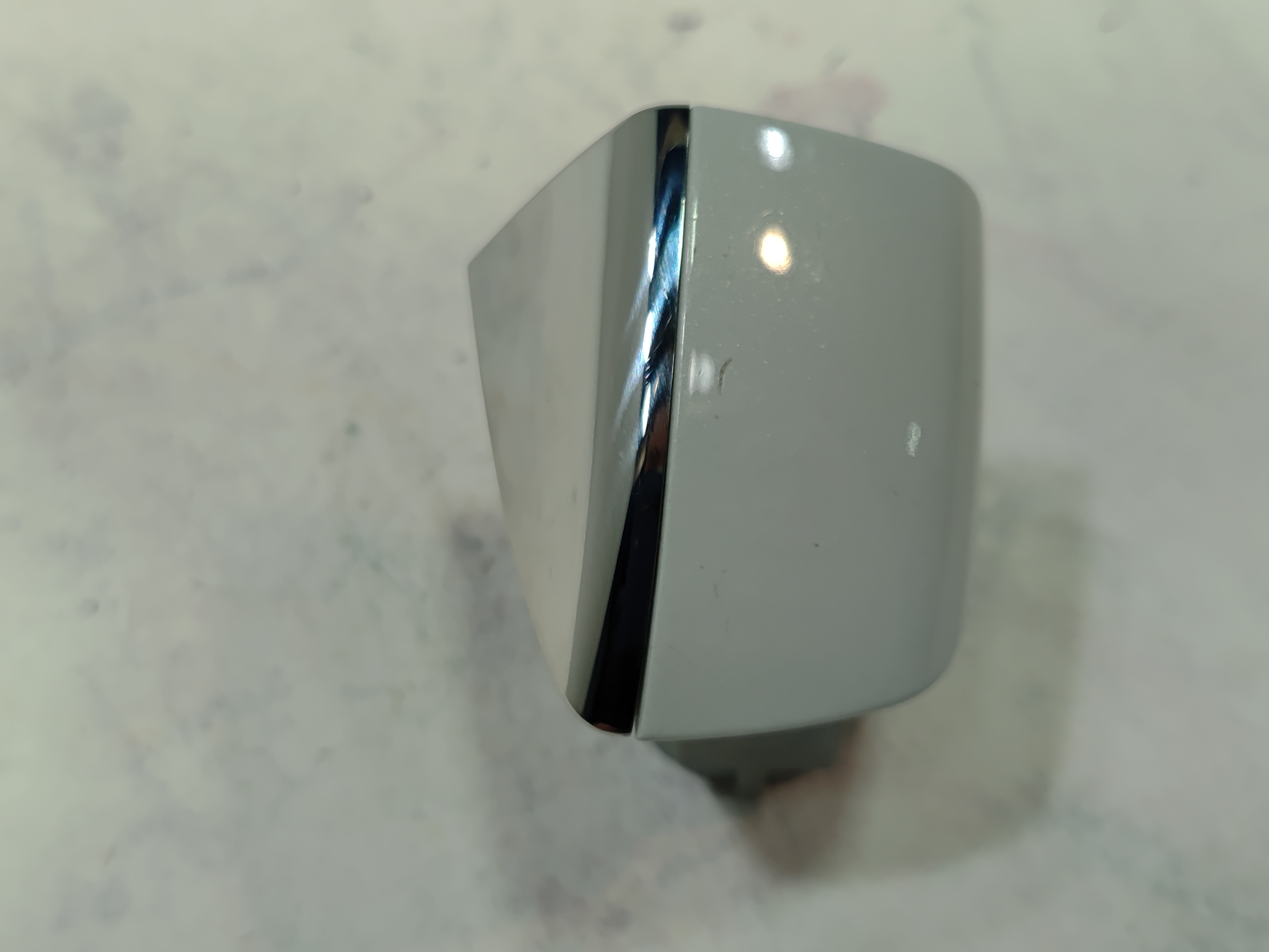 2012-2018 AUDI A6 FRONT OR REAR PASSENGER SIDE EXTERIOR DOOR HANDLE CAP OEM