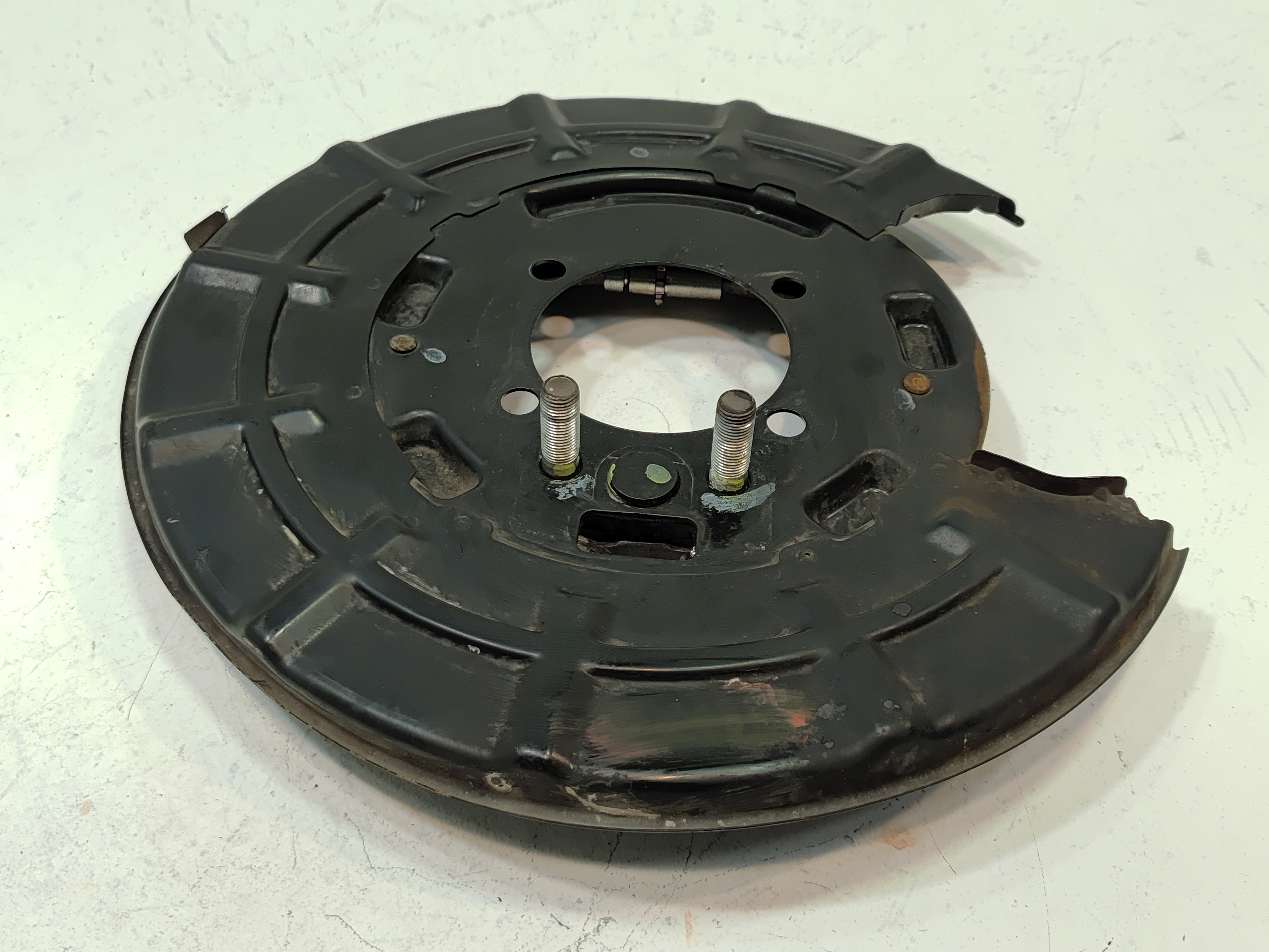 2017-2022 HONDA PILOT REAR LEFT OR RIGHT BRAKE BACKING PLATE OEM