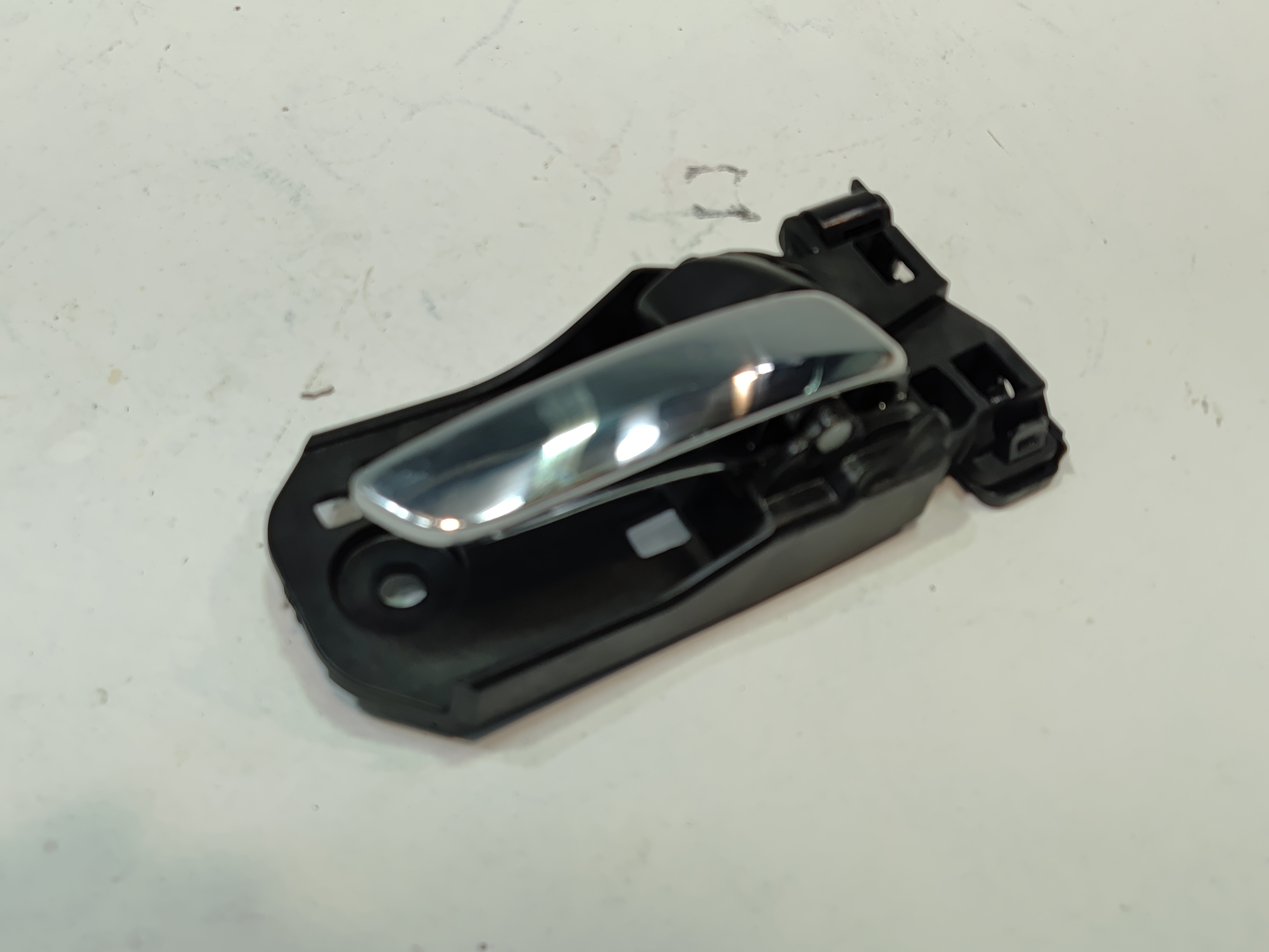 2016-2022 HONDA PILOT FRONT OR REAR RIGHT SIDE INTERIOR DOOR INNER HANDLE OEM