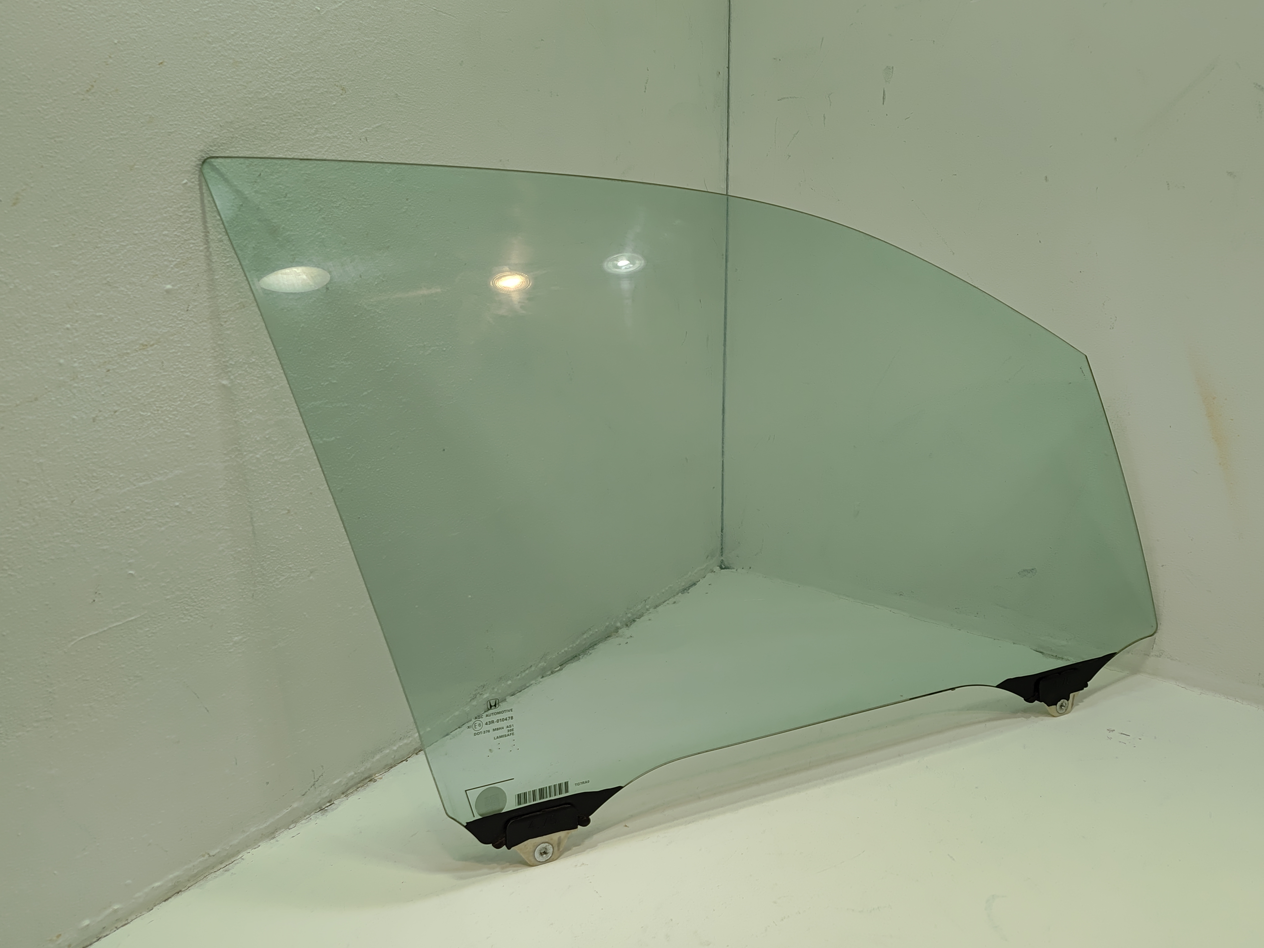 2018-2021 HONDA PILOT FRONT RIGHT PASSENGER DOOR WINDOW GLASS OEM