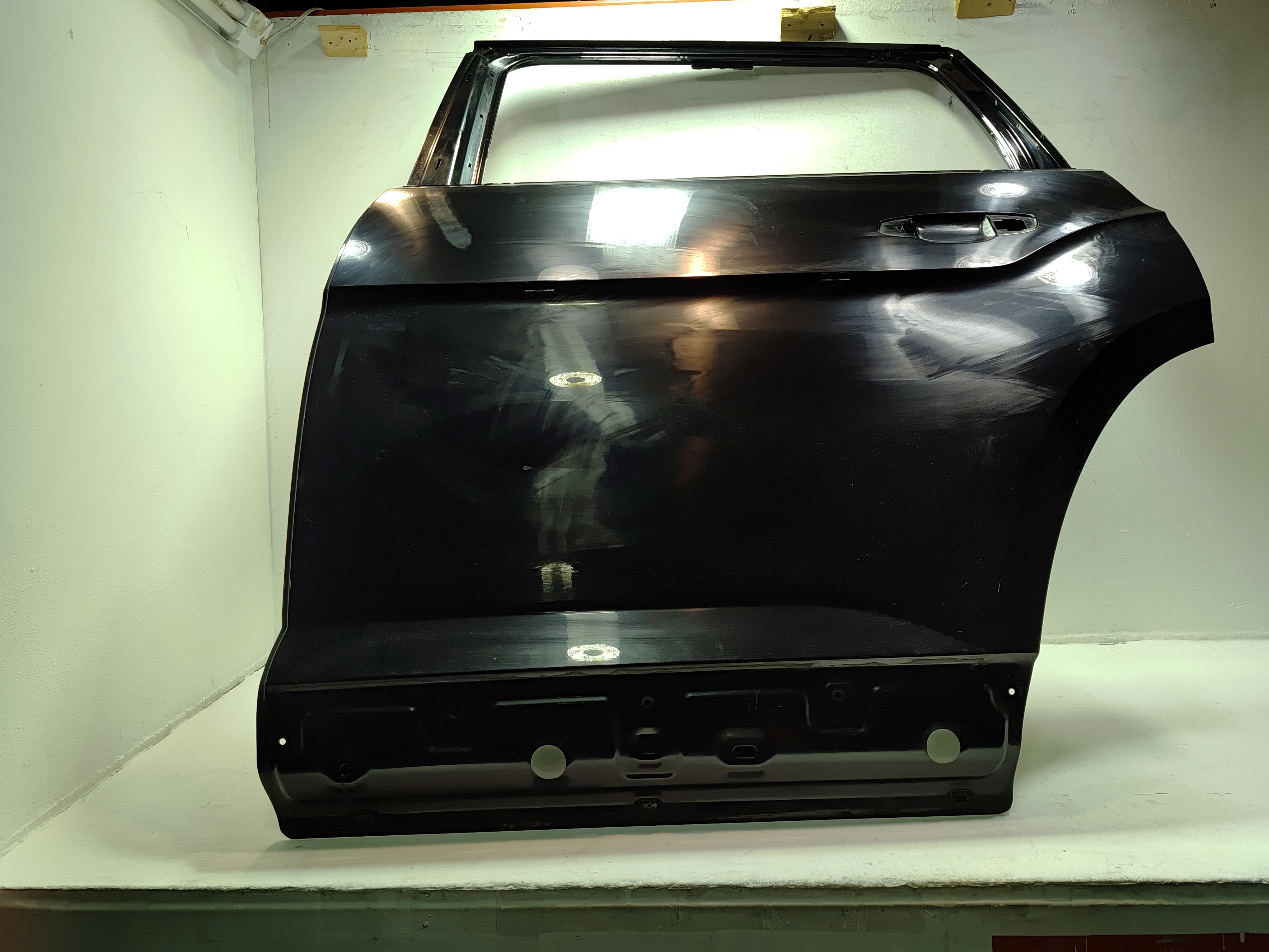 2018-2022 VOLKSWAGEN ATLAS REAR LEFT DRIVER SIDE DOOR SHELL BLACK *2T2T* OEM