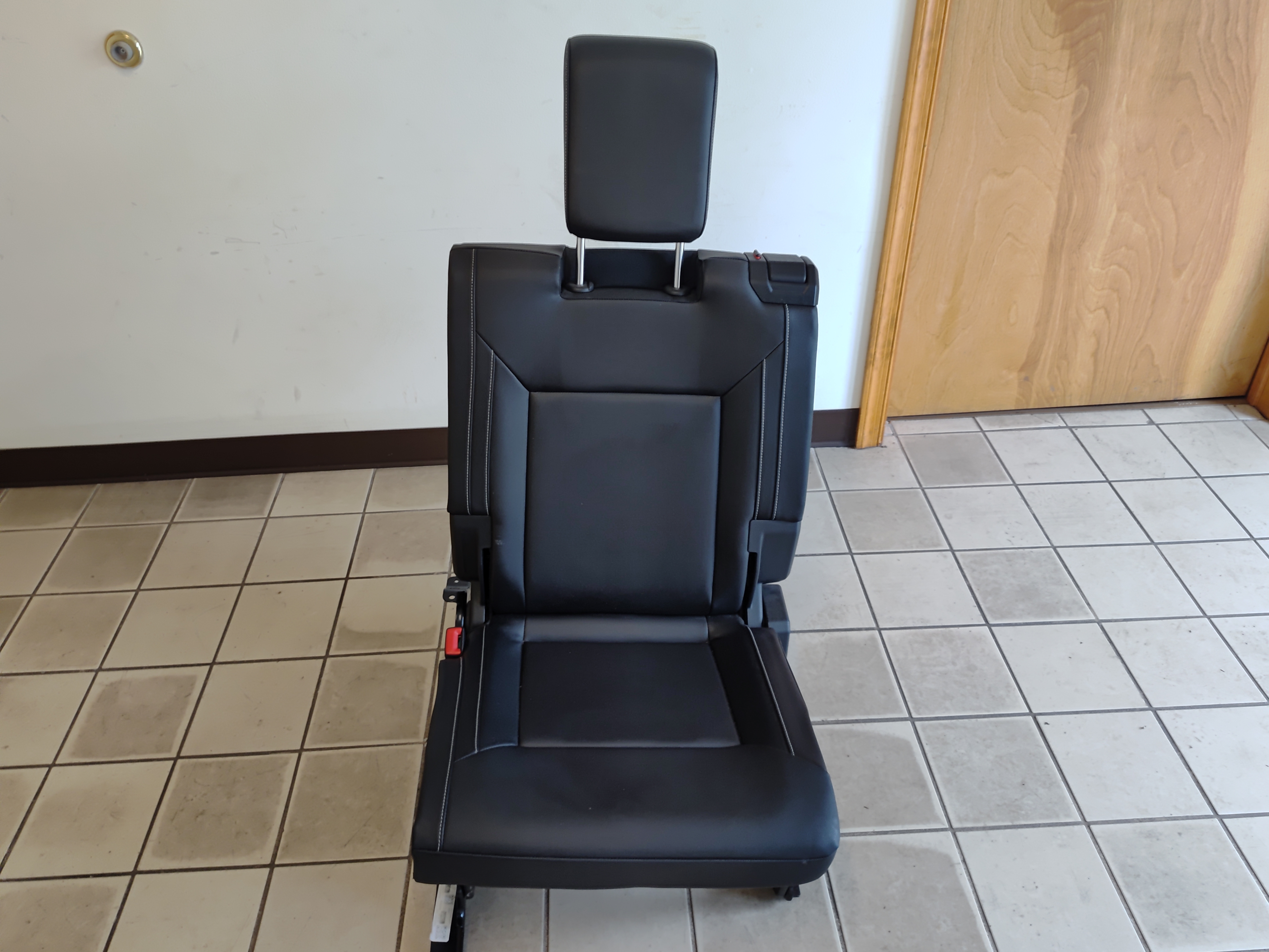 2021-2023 VOLKSWAGEN ATLAS REAR 3RD ROW LEFT DRIVER SIDE SEAT COMPLETE OEM