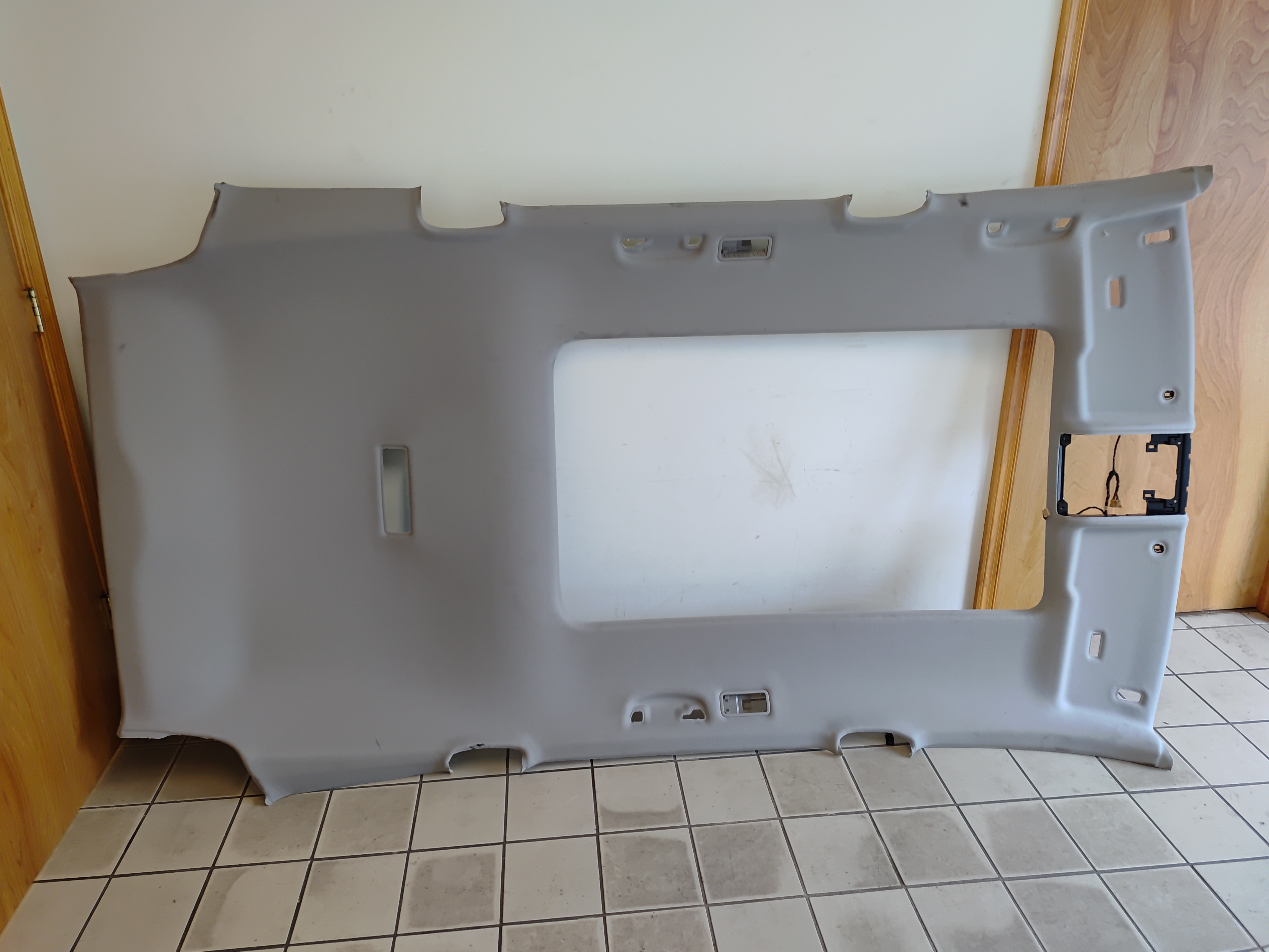 2018-2023 VOLKSWAGEN ATLAS ROOF OVERHEAD HEADLINER TRIM COVER W/PANORAMIC OEM