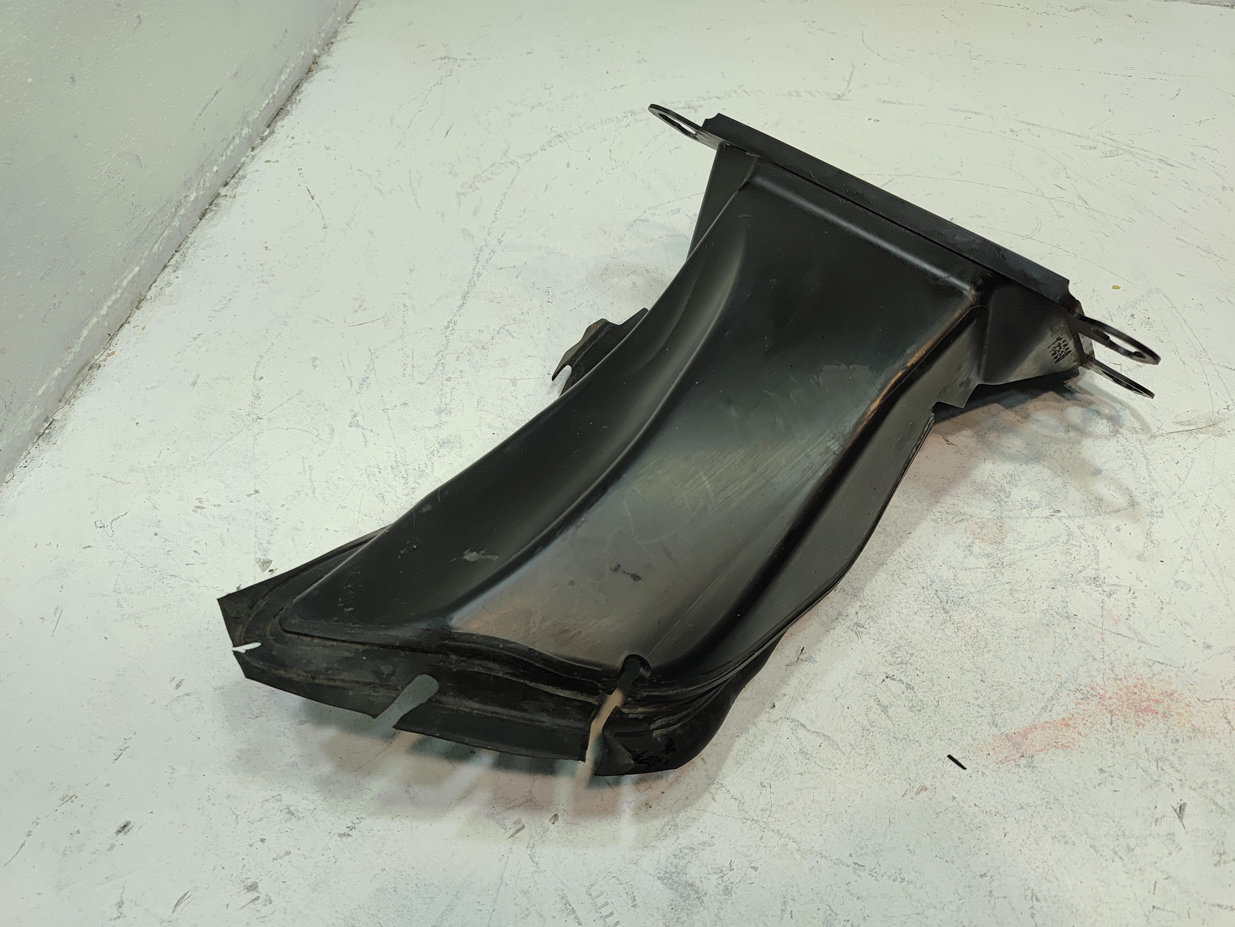 2018-2019 Audi S5 Sportback Front Radiator Left Driver Side Air Guide OEM