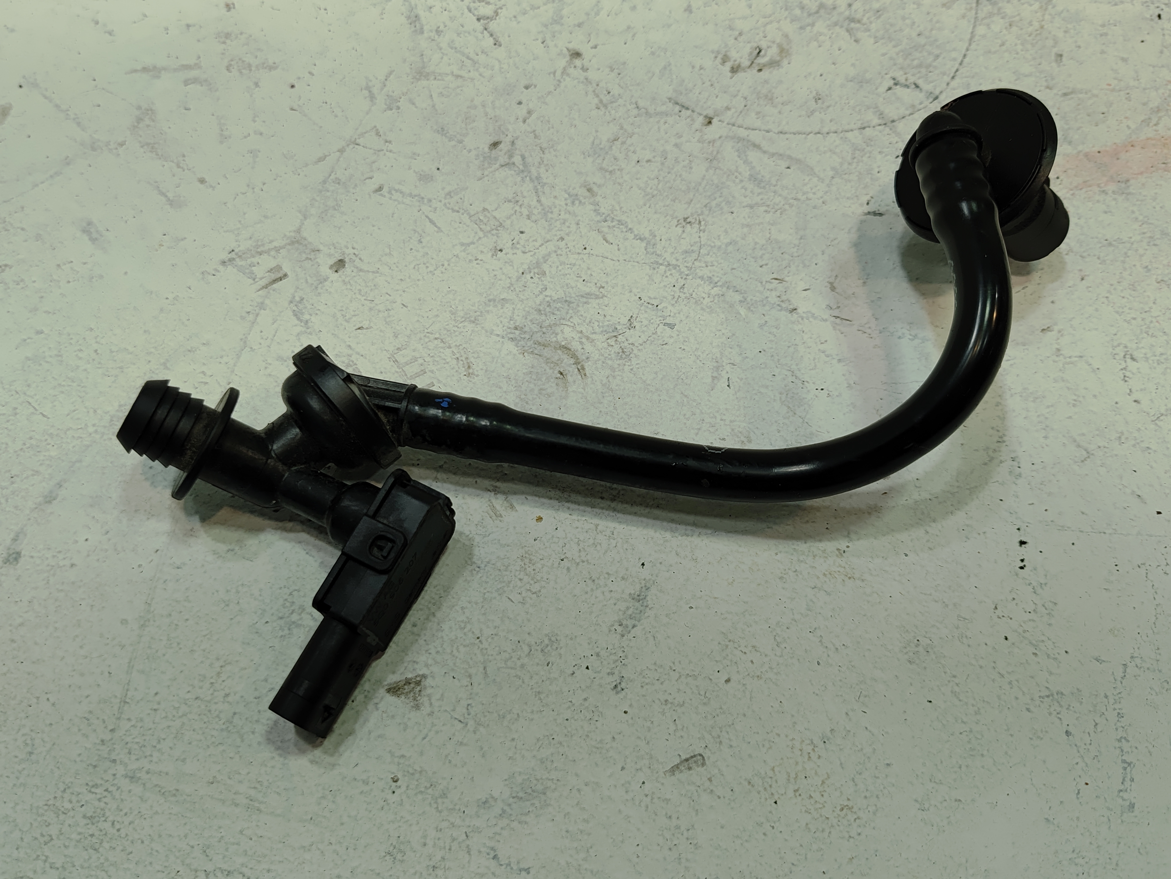 2018-2023 AUDI S5 BRAKE BOOSTER VACUUM HOSE PIPE TUBE W/ PRESSURE SENSOR OEM