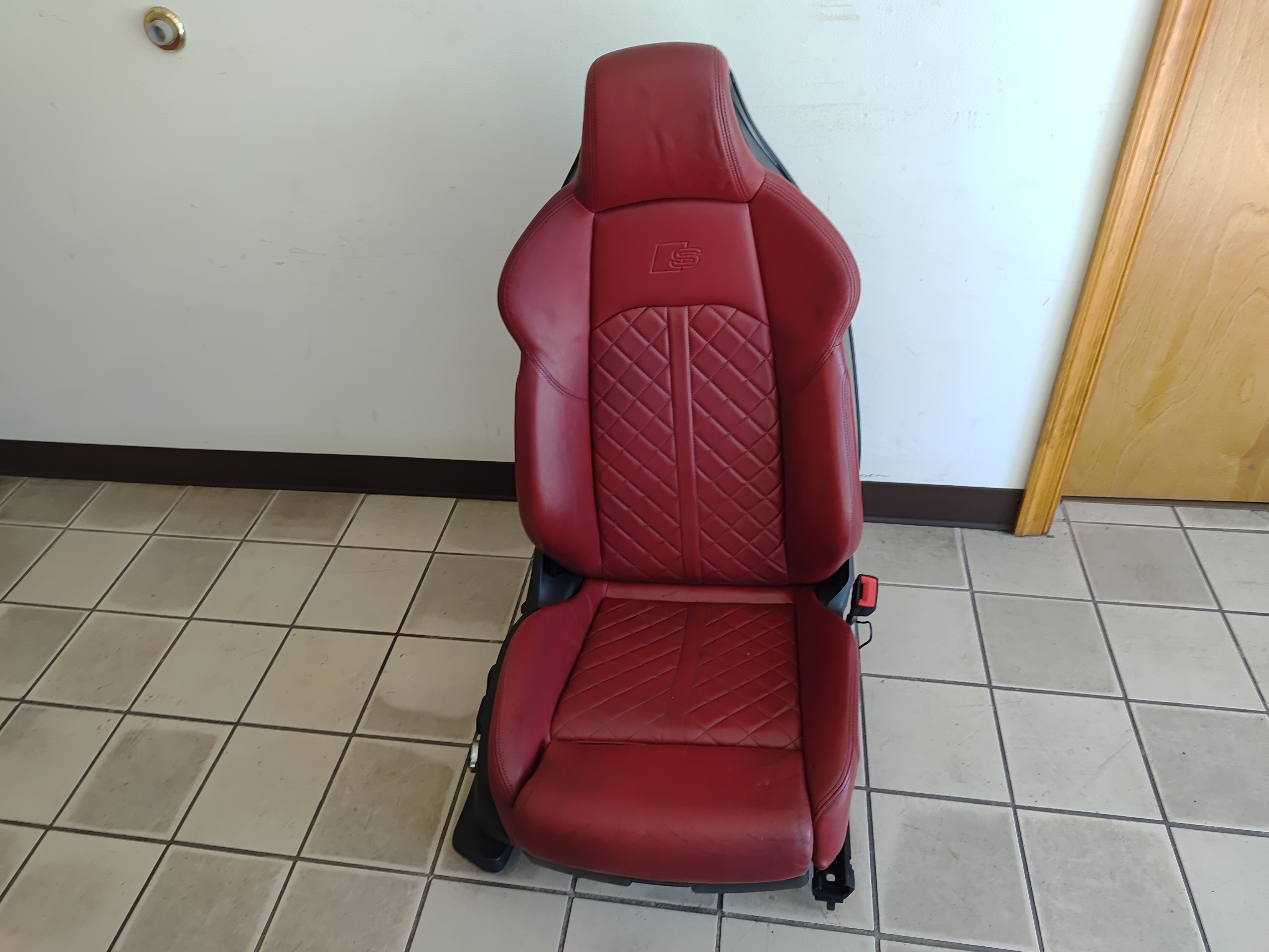 2018-2024 Audi S5 Sportback Front Right Passenger Seat Leather Red OEM