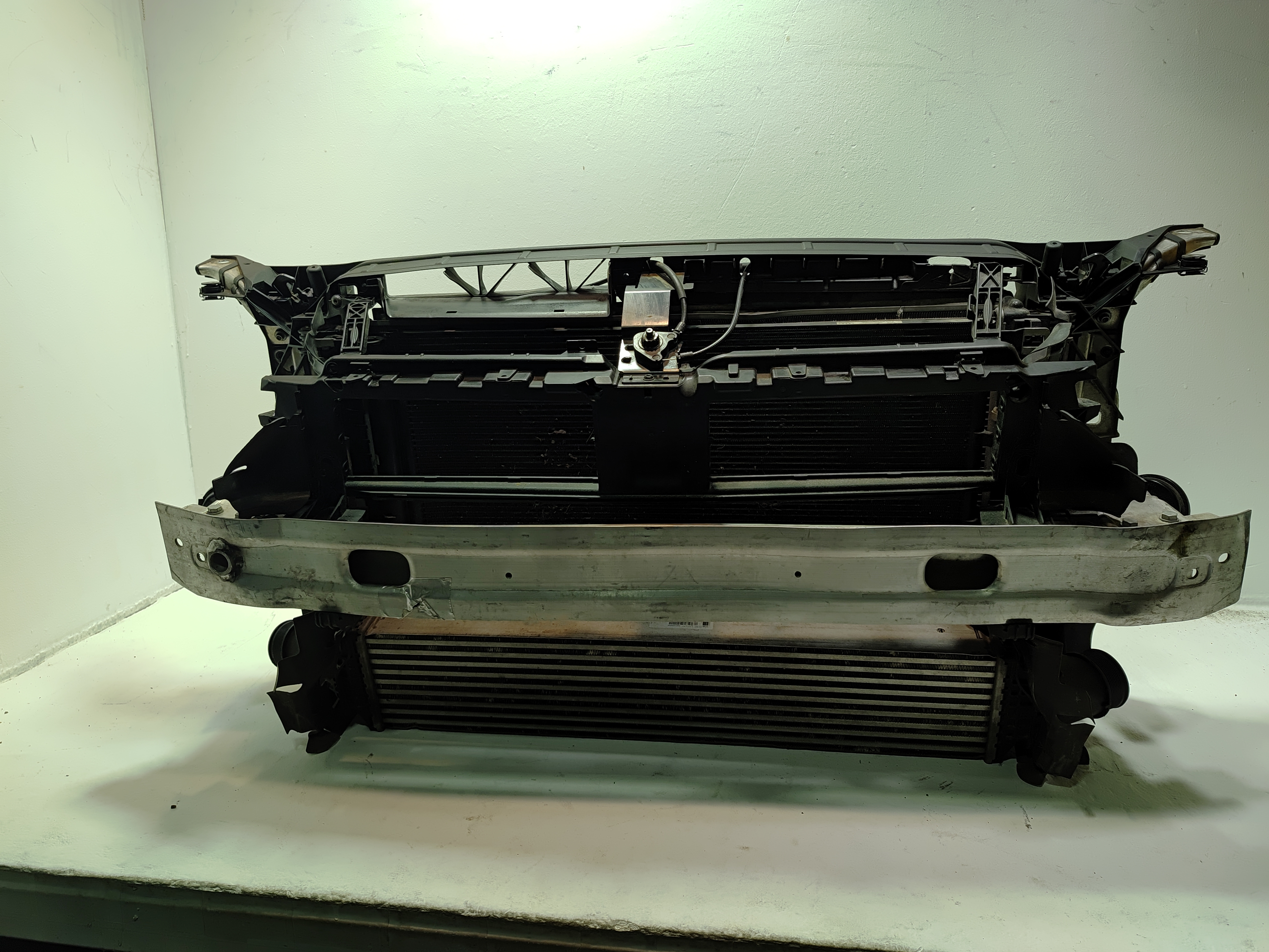 2018-2024 Audi S5 Sportback 3.0L Engine Cooling Radiator w/Core Support OEM