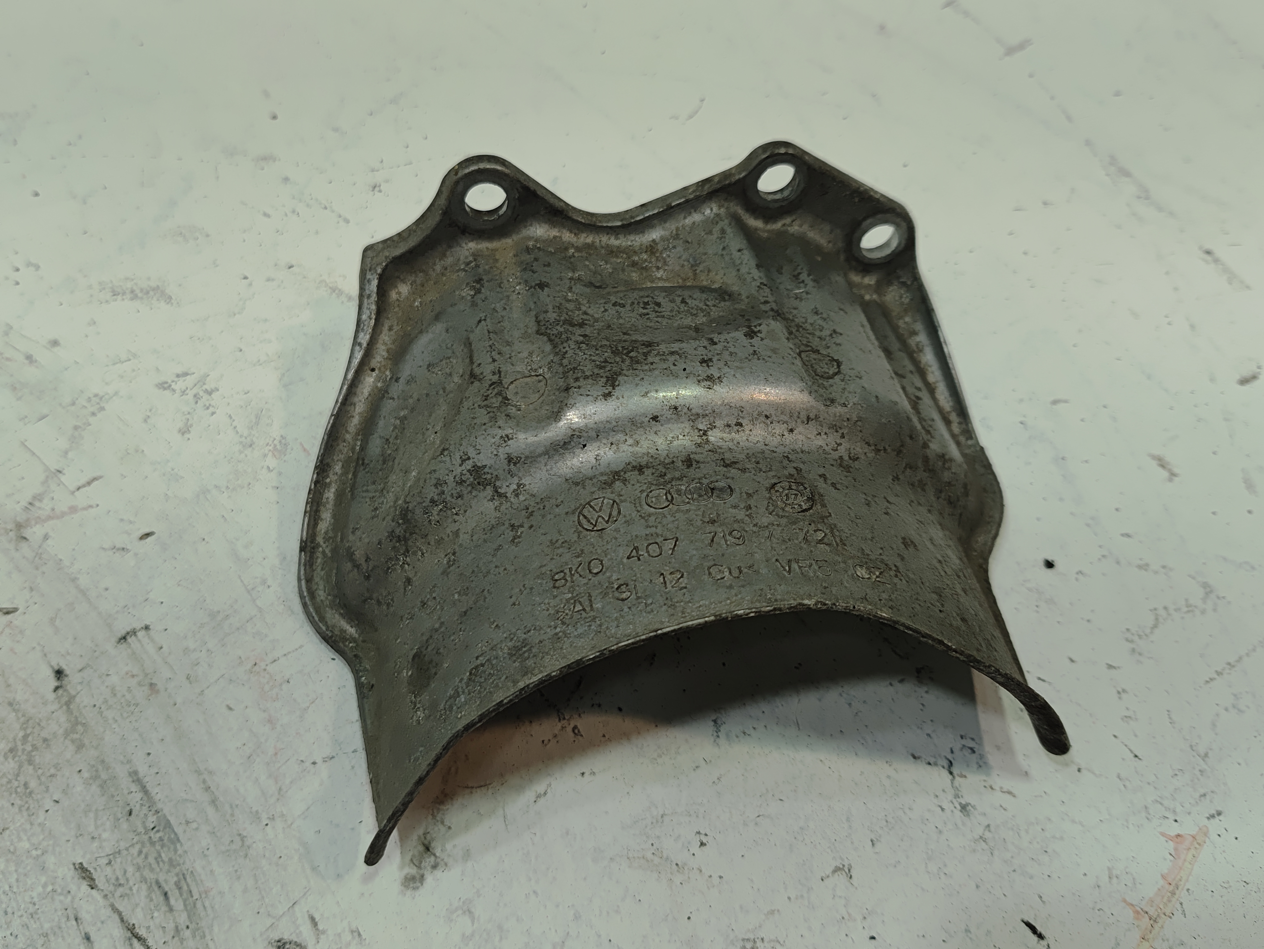 2008-2024 AUDI S5 FRONT LEFT DRIVER SIDE AXLE SHAFT SPLASH SHIELD COVER OEM