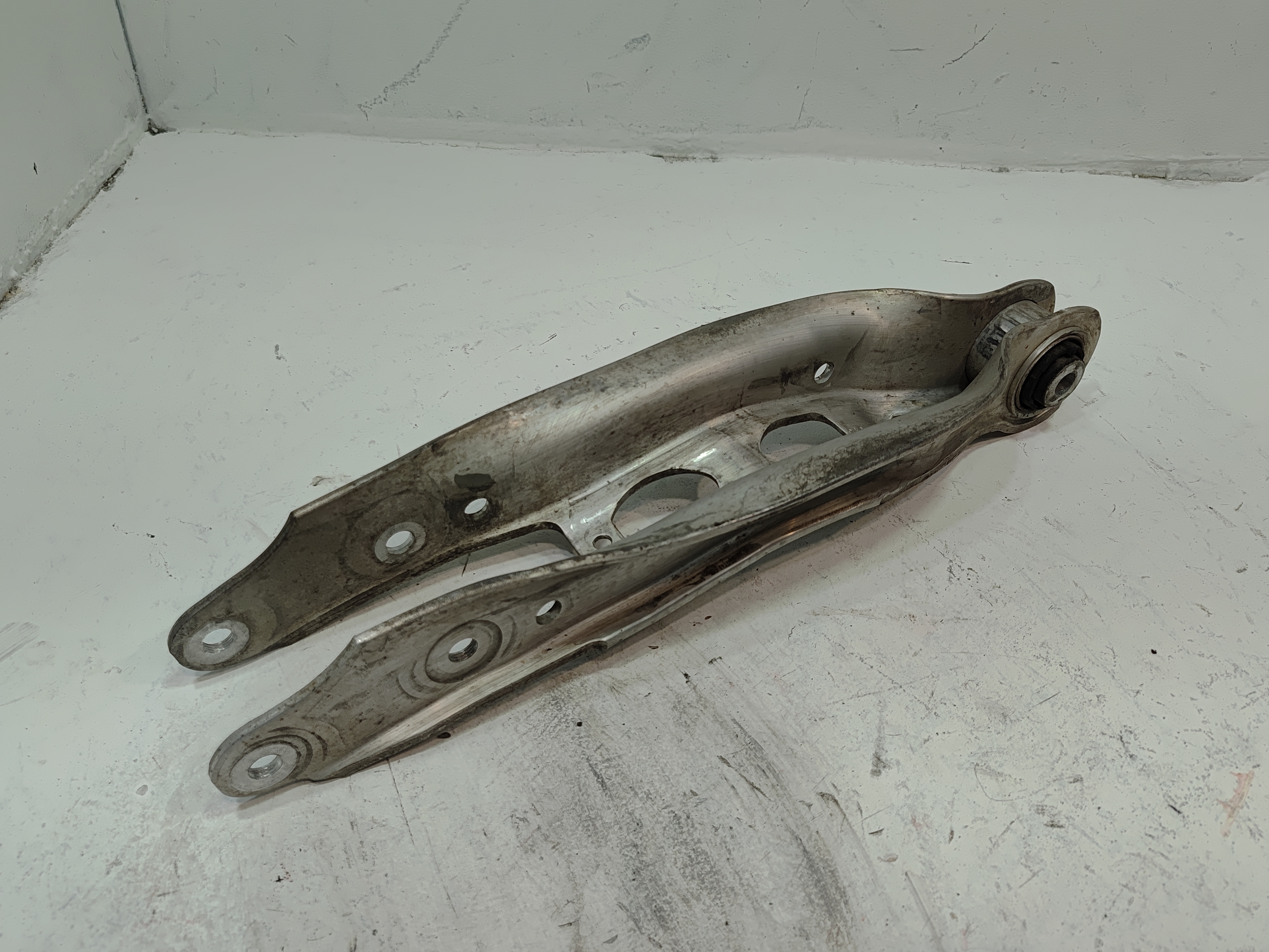 2018-2023 AUDI S5 REAR RIGHT OR LEFT SIDE LOWER CONTROL ARM SPRING PERCH OEM