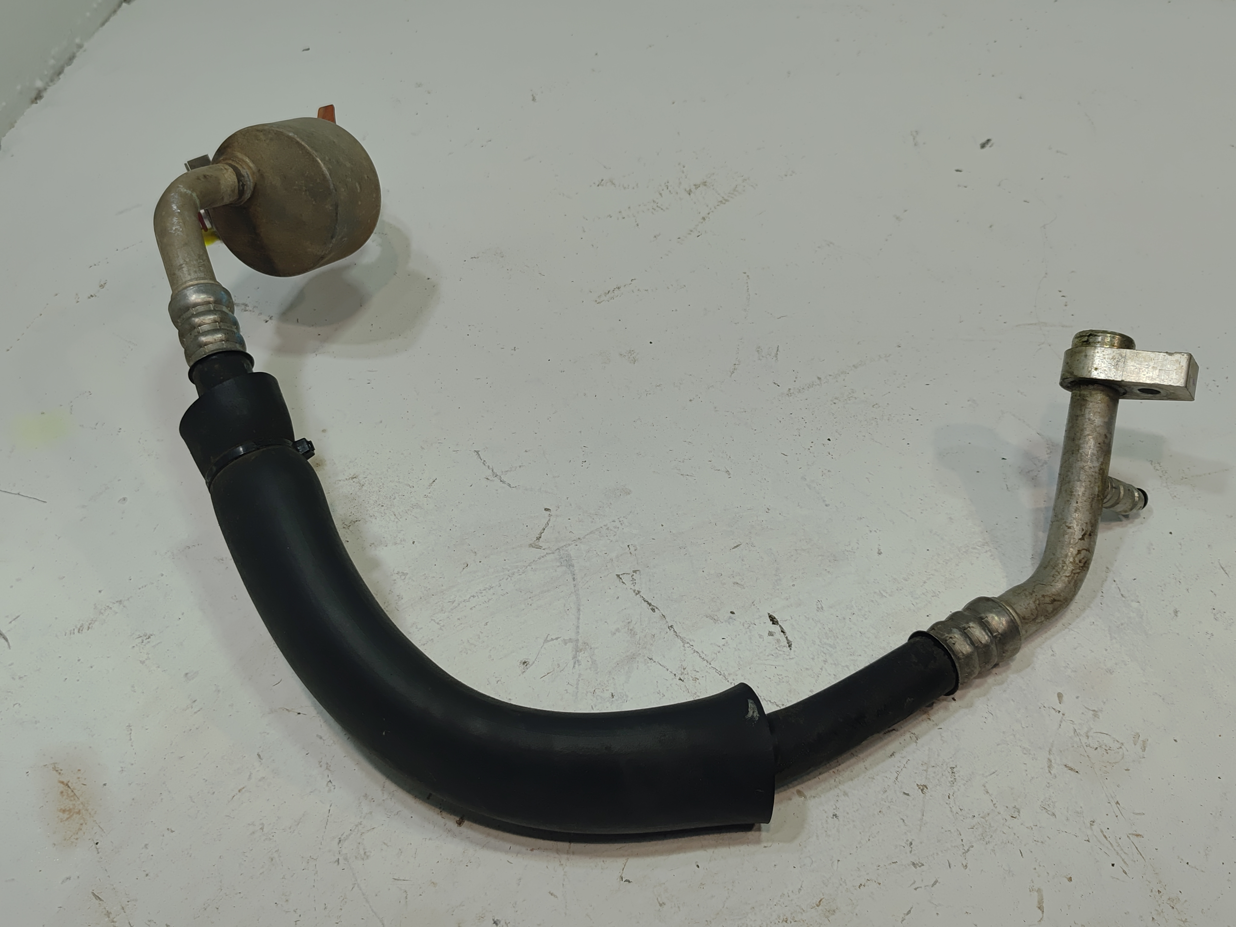 2015-2020 Ford F-150 A/C Refrigerant Suction Hose OEM