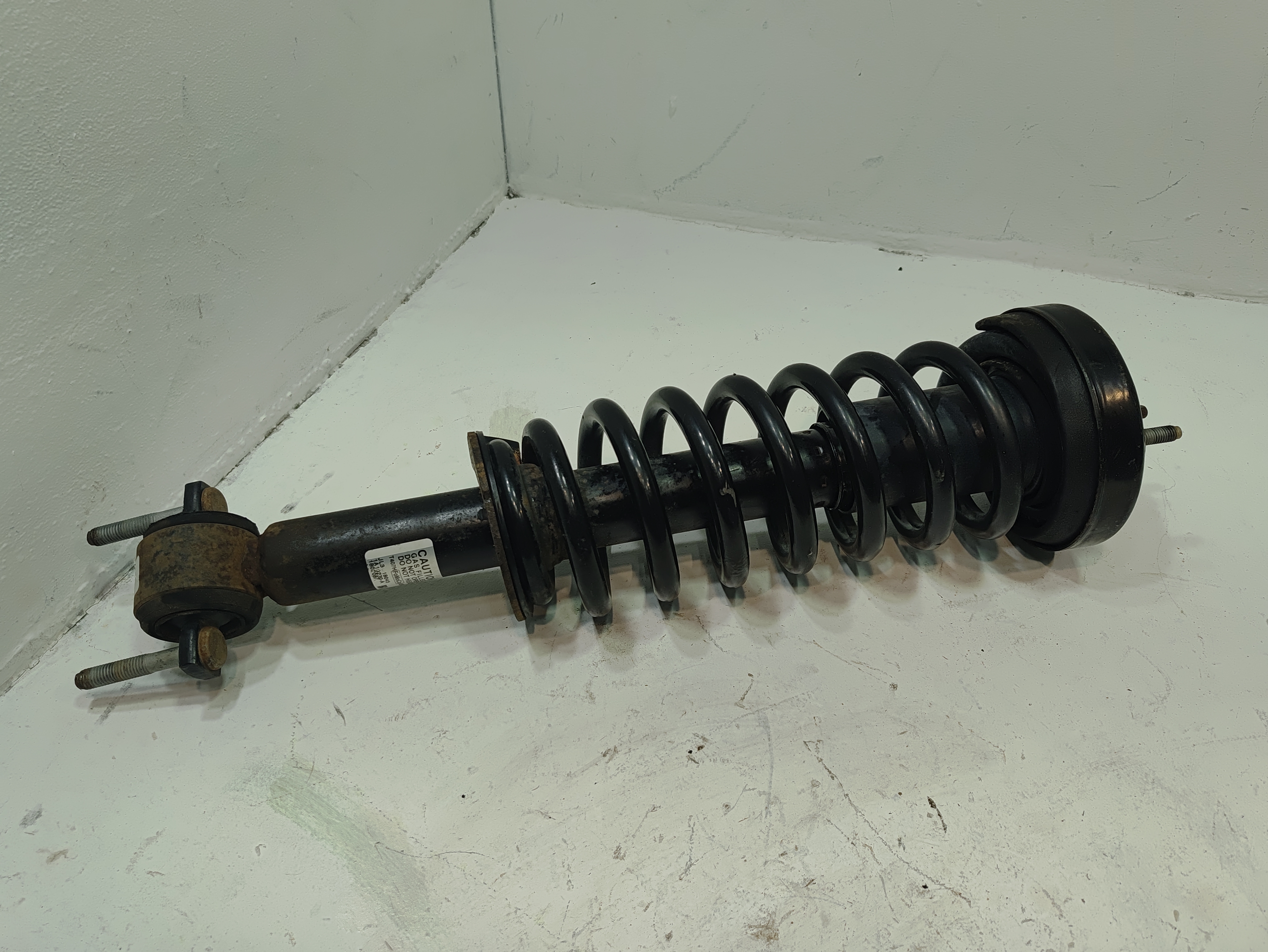 2017-2020 Ford F-150 2wd Front Left or Right Side Shock Absorber Assembly OEM