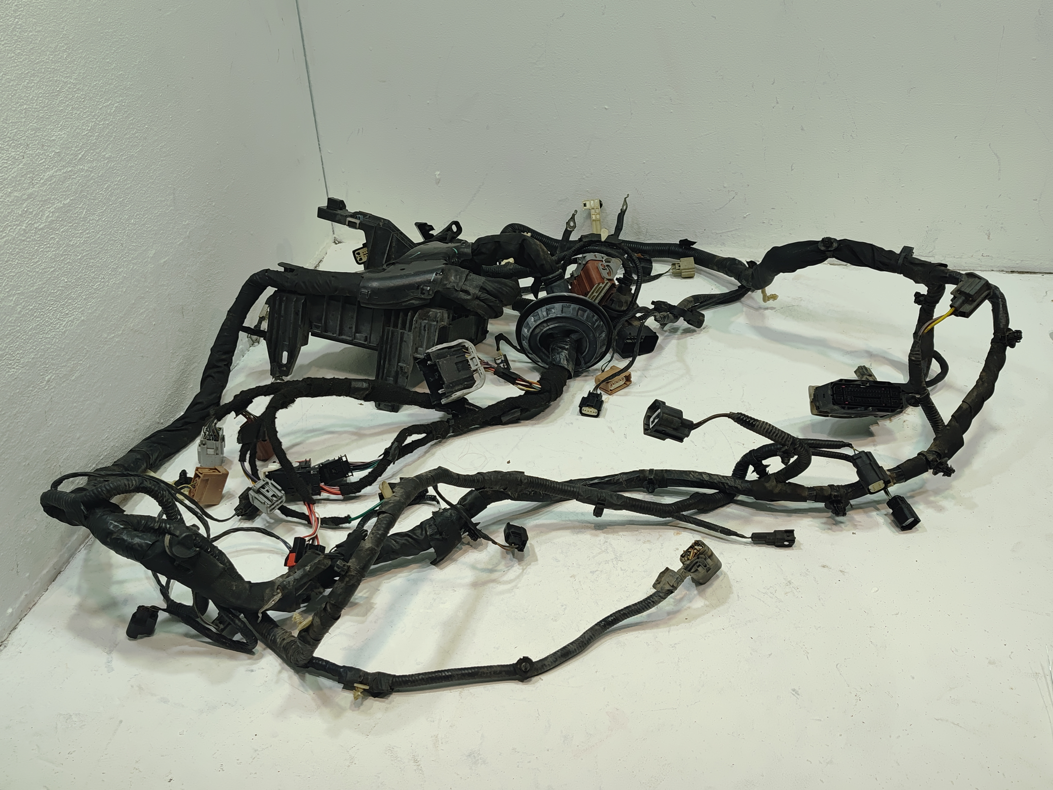 2018 Ford F-150 3.3L Engine Wire Harness OEM