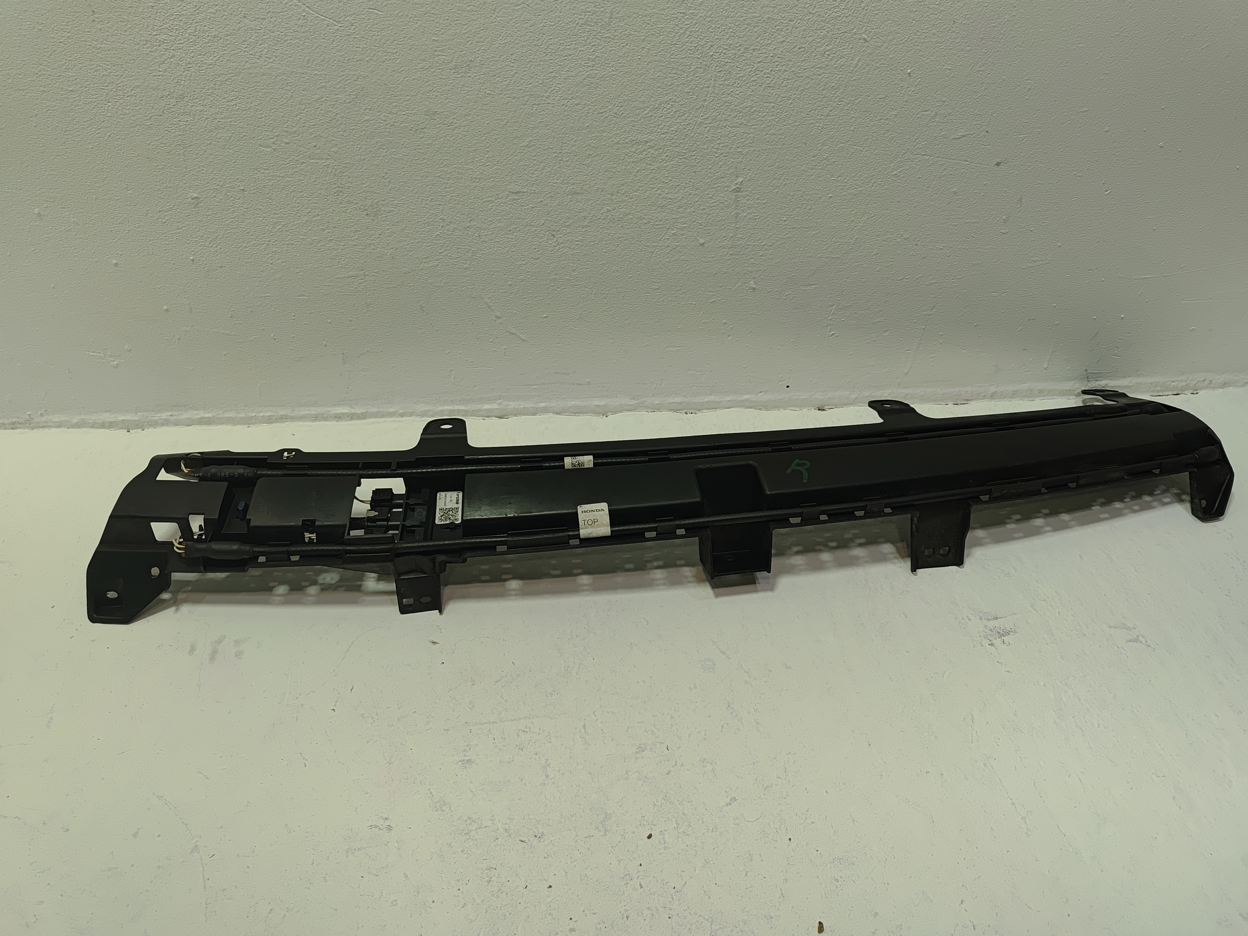 2019-2022 Honda Pilot Hands-Free Tailgate Foot Sensor OEM