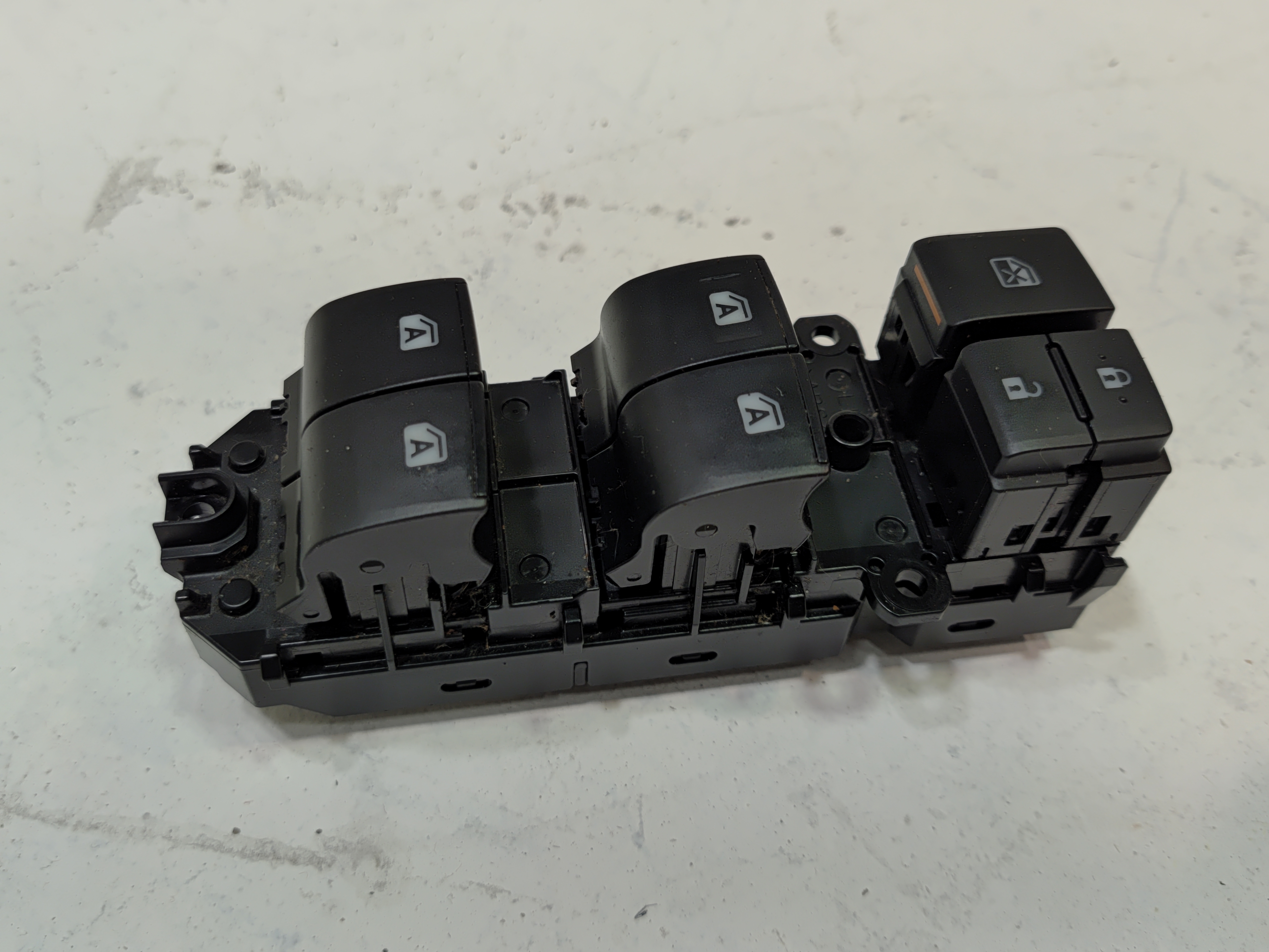 2018-2021 TOYOTA CAMRY FRONT LEFT DRIVER SIDE DOOR MASTER WINDOW SWITCH OEM