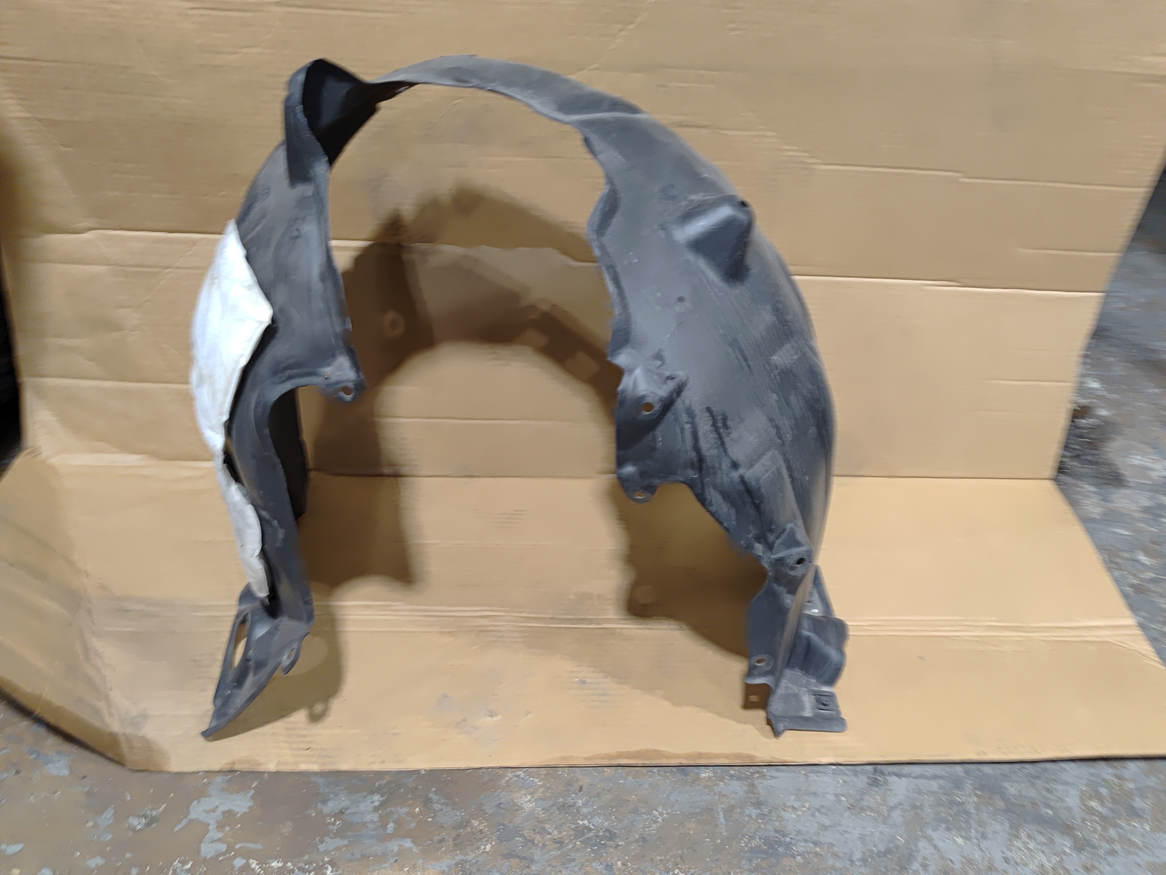2018 - 2024 TOYOTA SE XSE CAMRY FRONT LEFT DRIVER FENDER LINER SPLASH SHIELD OEM