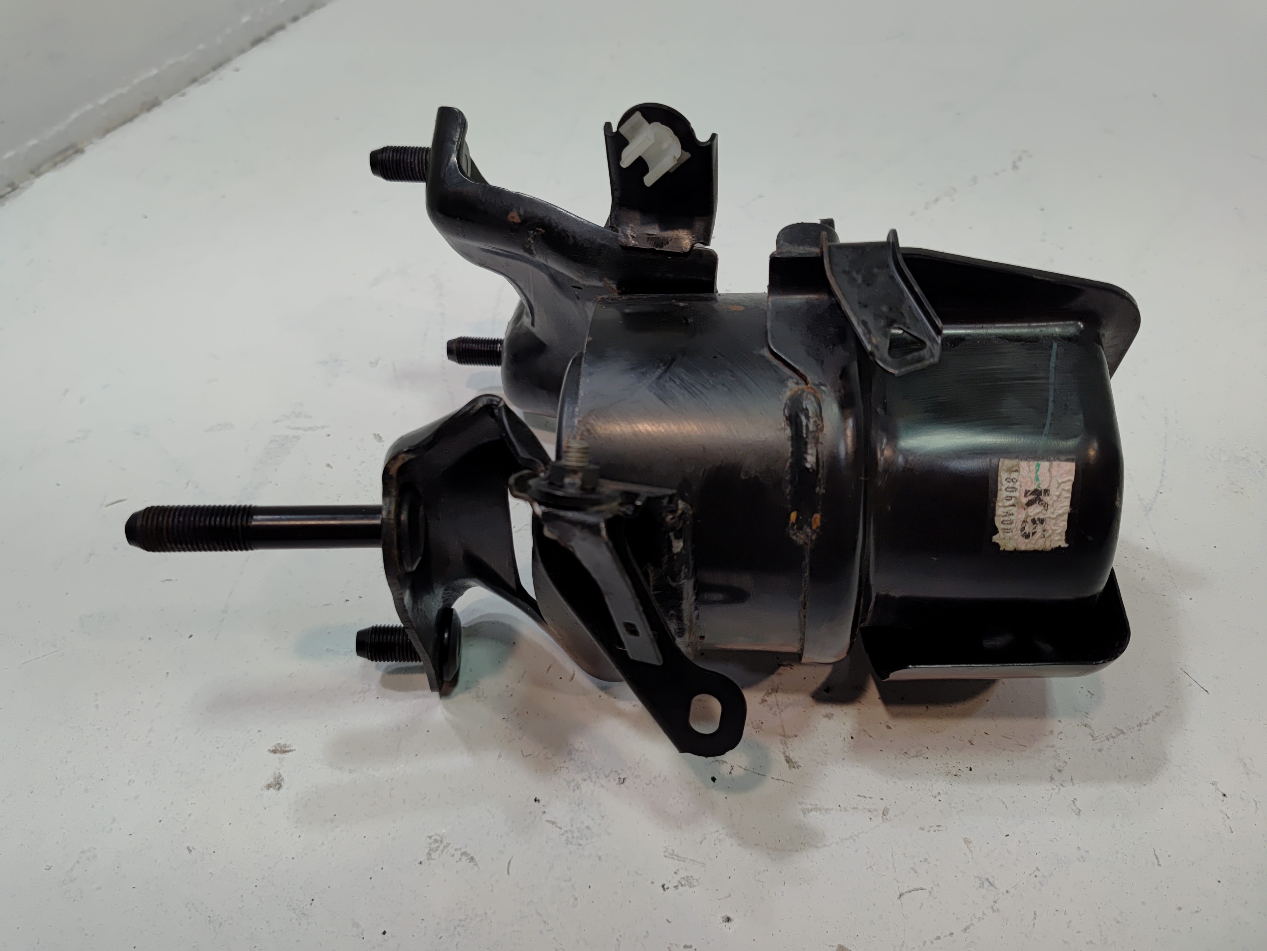 2018-2024 Toyota Camry 2.5L Engine Rear Mount Insulator Support OEM