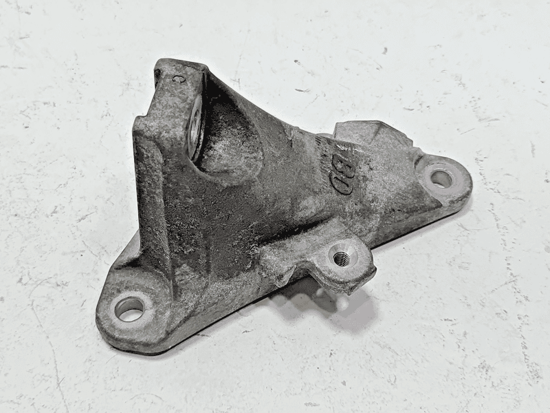 TOYOTA CAMRY RAV4 2.5L ENGINE MOTOR FRONT MOUNT BRACKET SUPPORT OEM 2018-2024