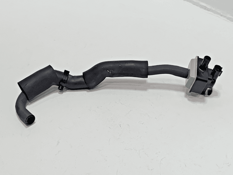 2018-2020 Toyota Camry 2.5L Evaporative Emissions Vapor Hose W/ Solenoid OEM