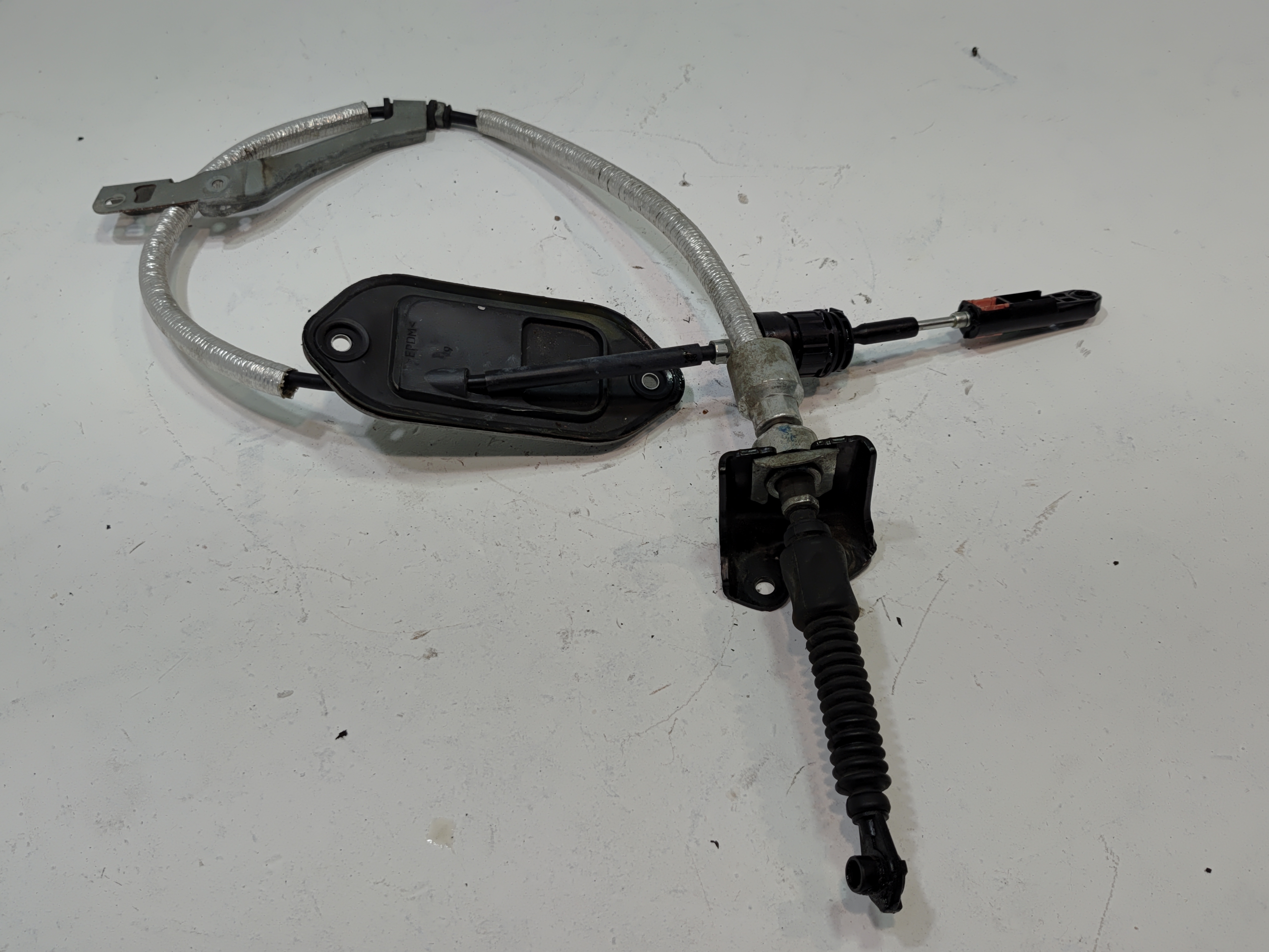 2018-2024 Toyota Camry FWD Transmission Gear Selector Shifter Control Cable OEM