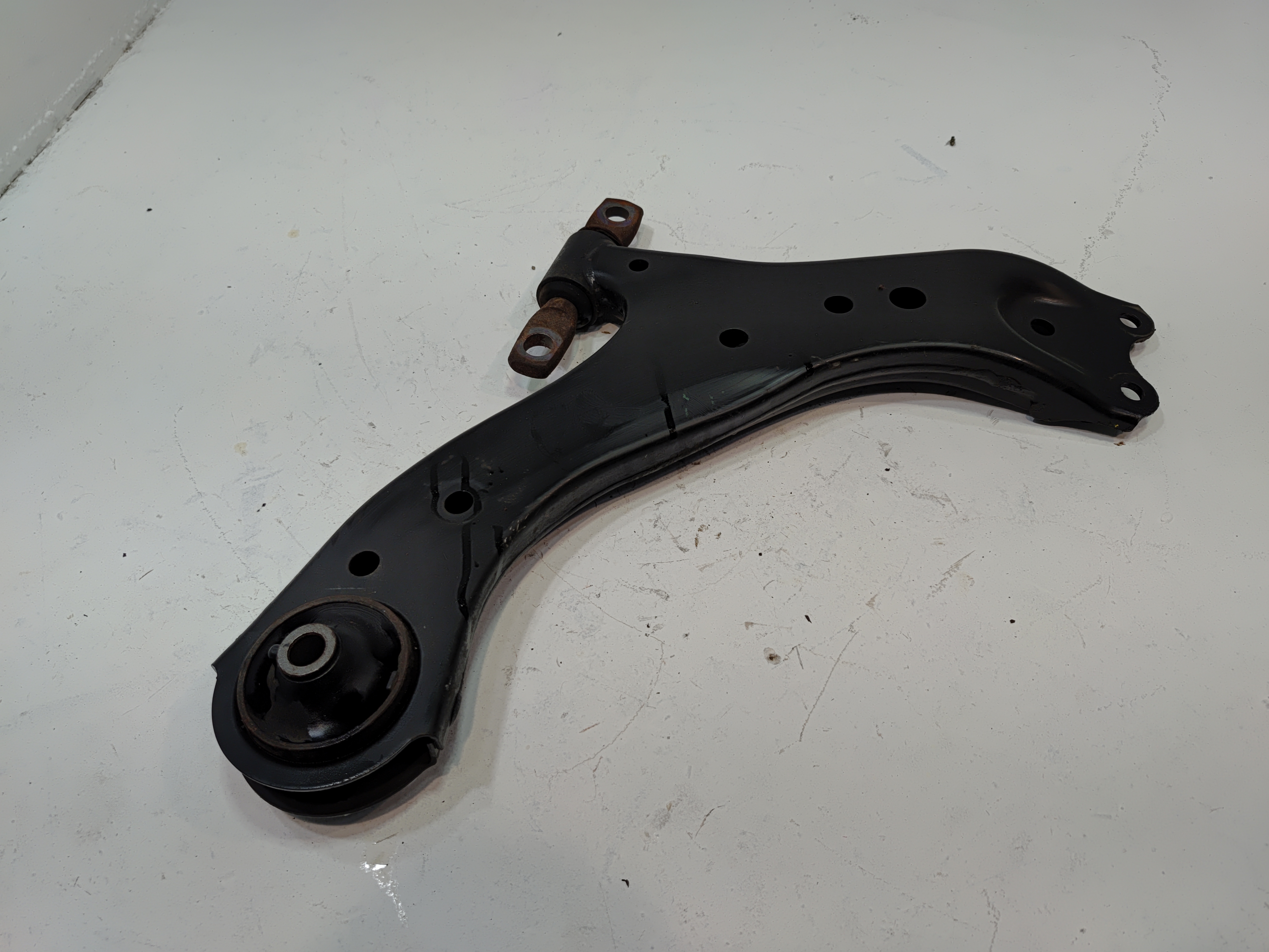 2018-2024 Toyota Camry Front Right Passenger Side Lower Control Arm OEM