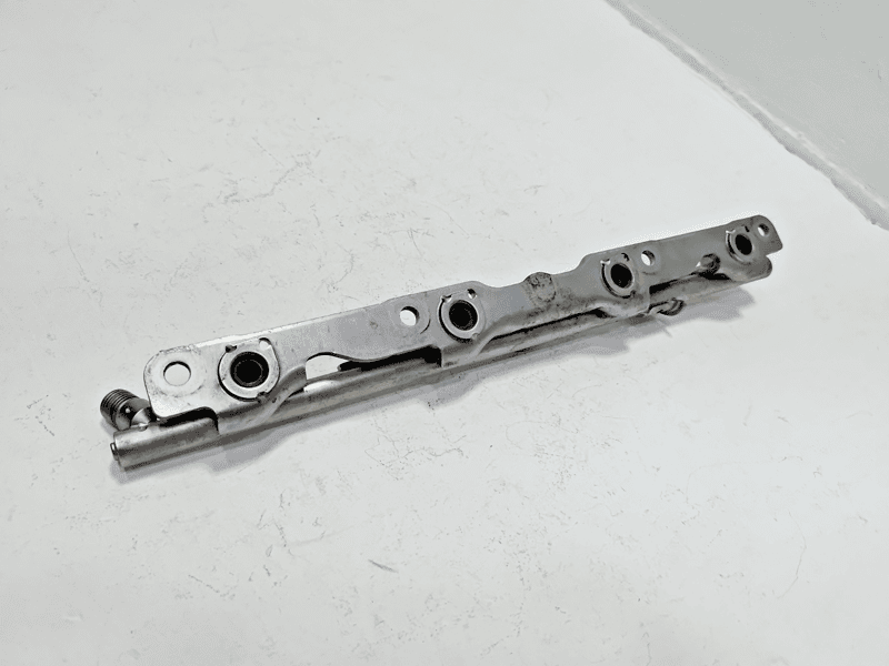 2018-2024 TOYOTA CAMRY 2.5L ENGINE MOTOR FUEL INJECTION DELIVERY RAIL OEM