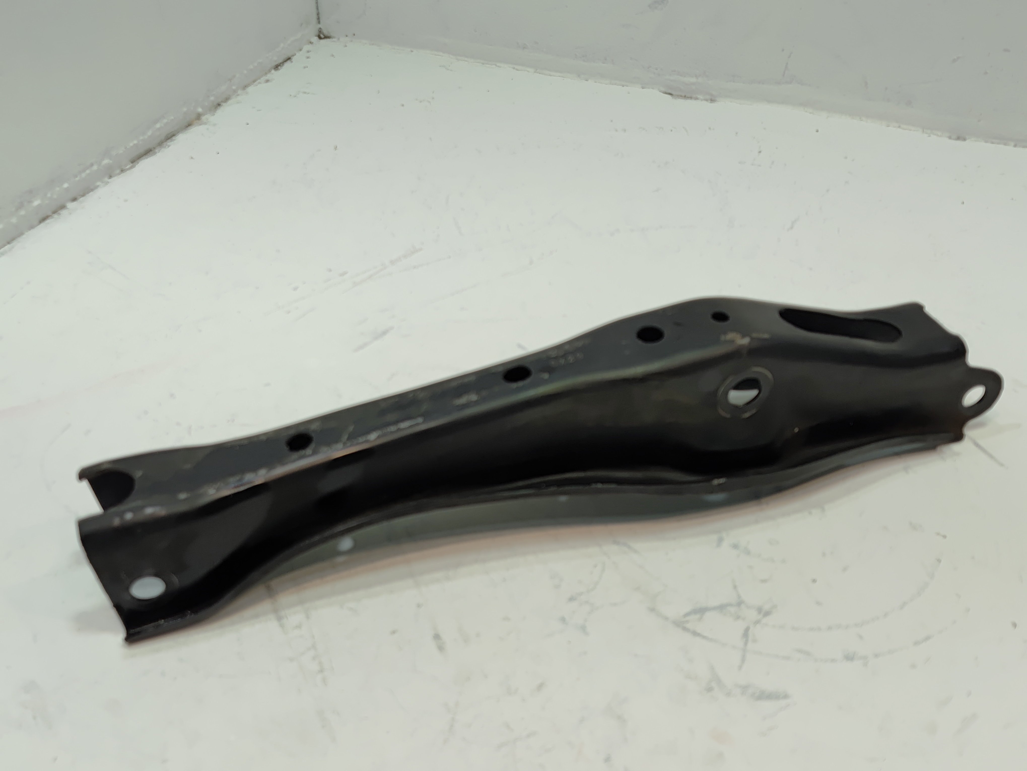 2016-2022 HONDA PILOT REAR LEFT DRIVER SIDE LOWER CONTROL ARM OEM