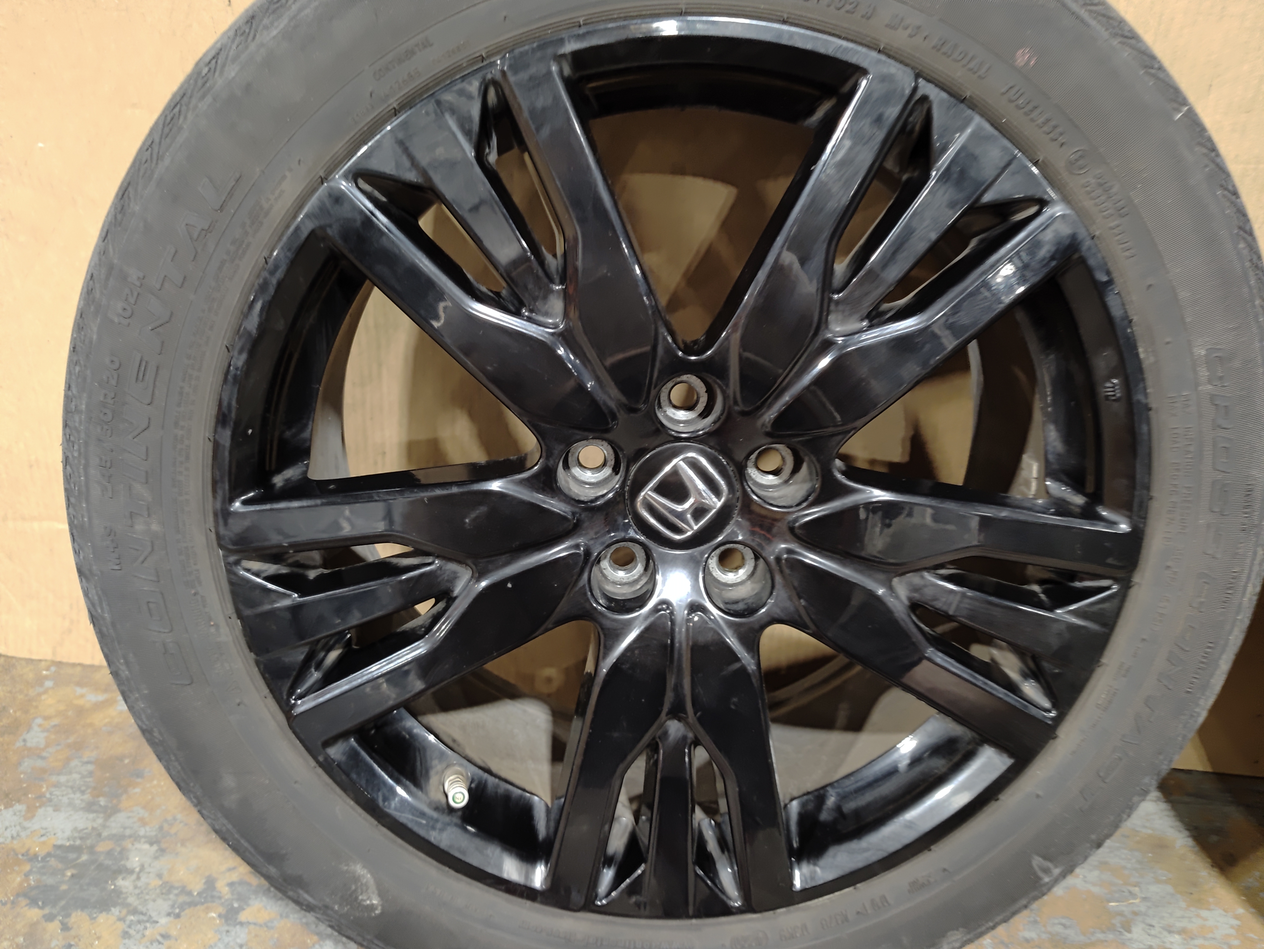 2020-2022 HONDA PILOT 20 INCH WHEEL RIM TIRE 20x8J 245/50/R20 1 PCS OEM