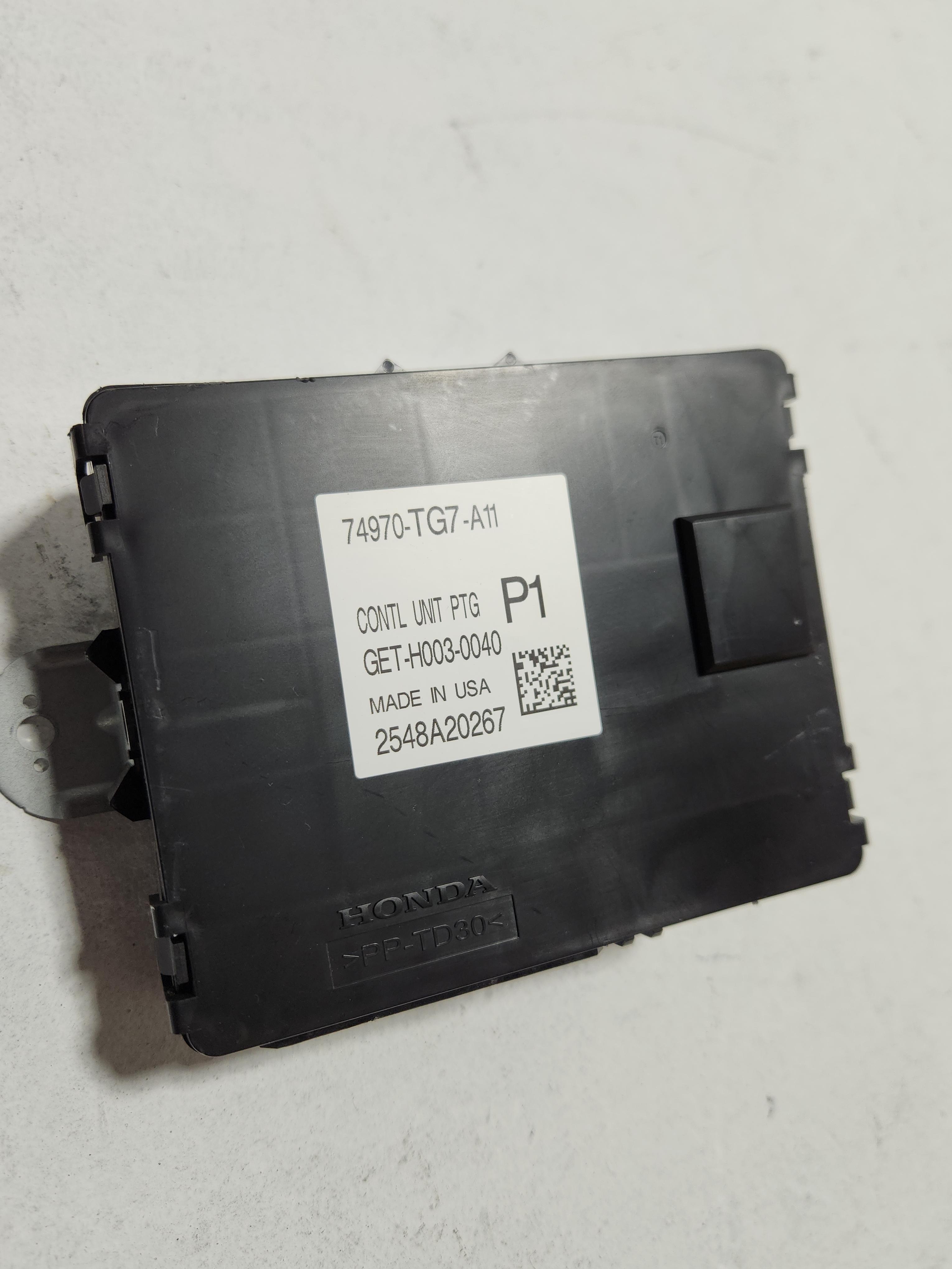 2016-2018 Honda Pilot Power Tailgate Liftgate Control Module OEM