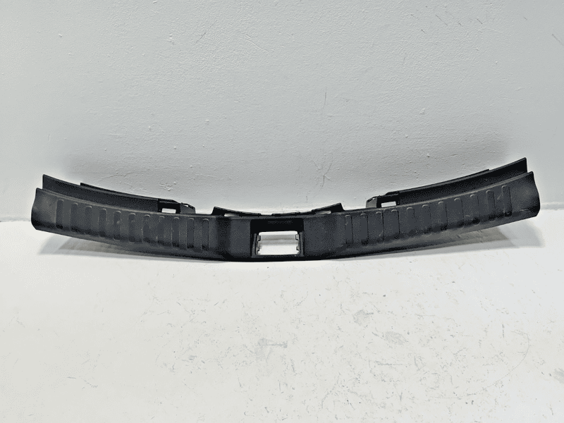 2017 - 2022 HONDA CR-V TAILGATE LIFTGATE TRUNK SILL SCUFF PLATE TRIM COVER OEM