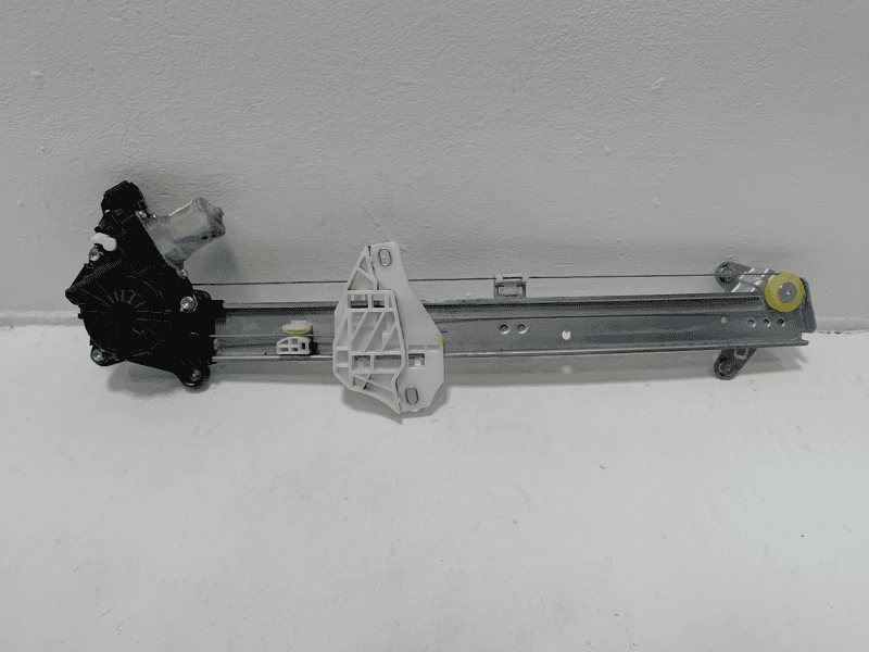 2017-2022 HONDA CR-V REAR LEFT DRIVER  SIDE DOOR WINDOW REGULATOR W/ MOTOR OEM