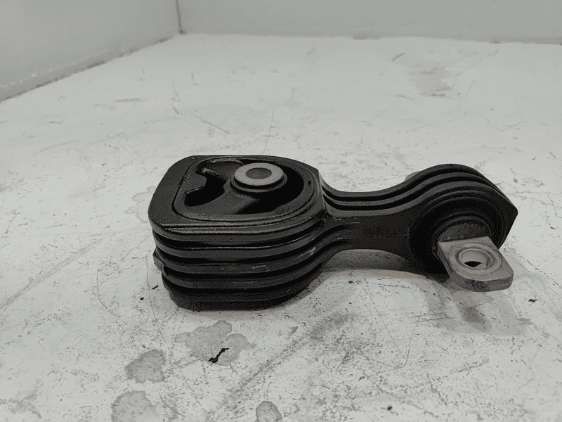 2017 - 2022 HONDA CR-V ENGINE MOTOR LOWER MOUNT TORQUE ROD OEM