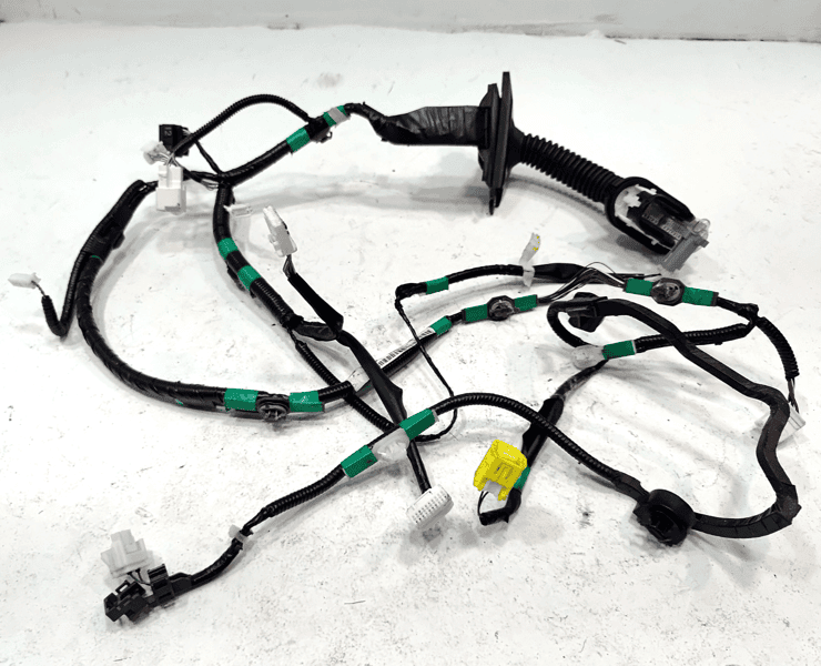 2018-2019 Toyota Camry Front  Left Driver Door Wiring Harness OEM
