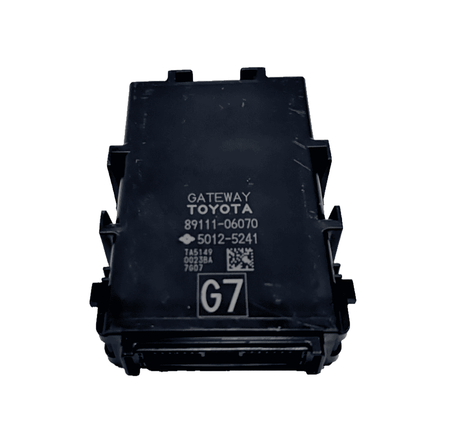 2018 Toyota Camry Network Gateway Control Module OEM