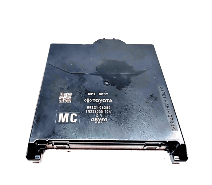 2018 Toyota Camry Multiplex Network Body Control Module Unit OEM