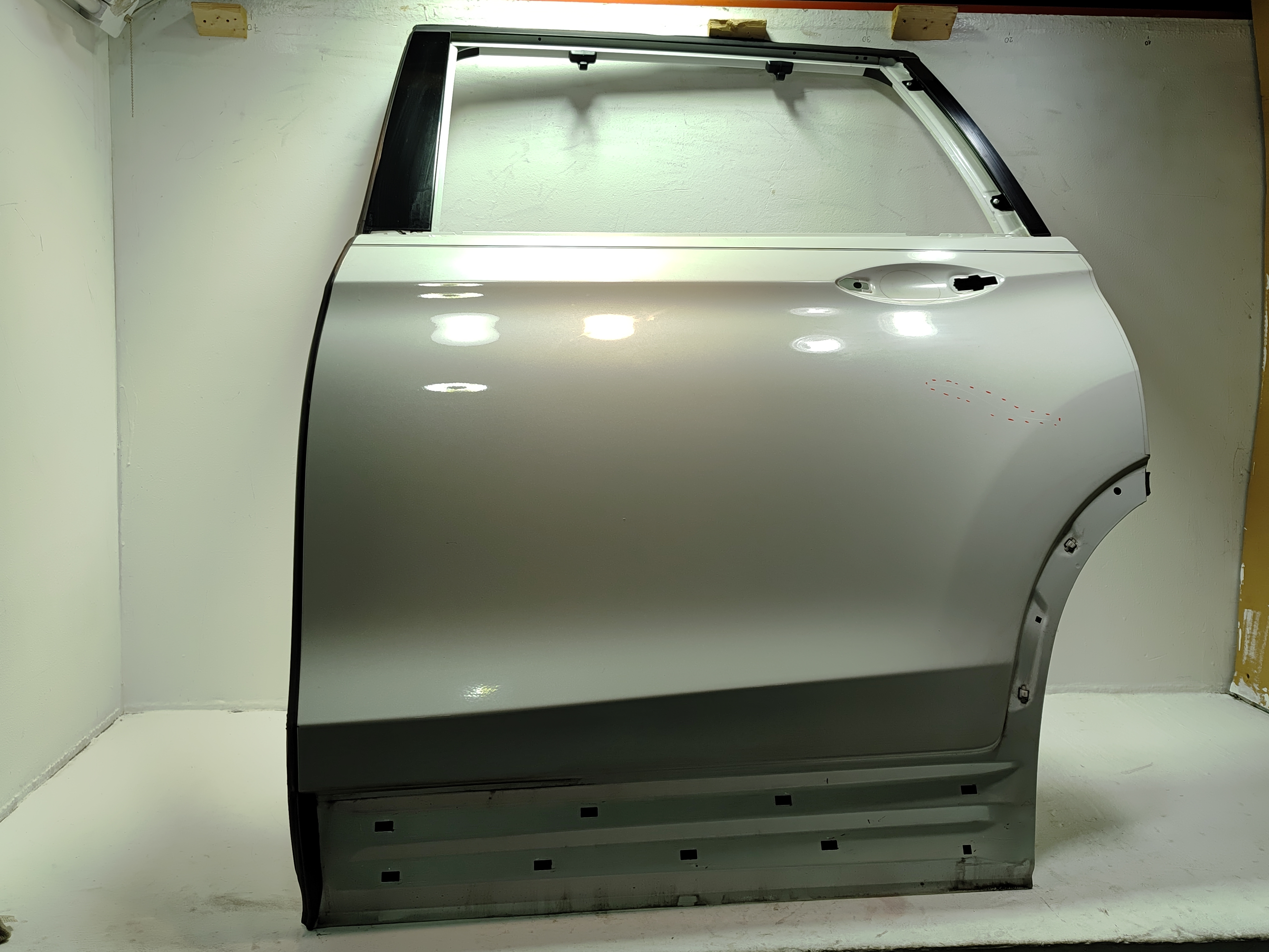 2016 - 2022 HONDA PILOT REAR LEFT SIDE DOOR SHEEL COVER PANEL OEM