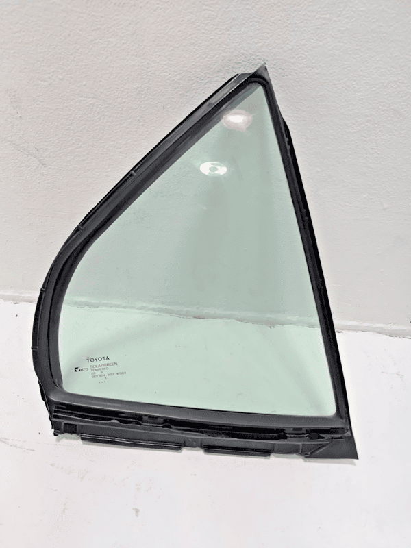 2018 - 2024 TOYOTA CAMRY REAR PASSENGER SIDE DOOR CORNER FIXED WINDOW GLASS OEM