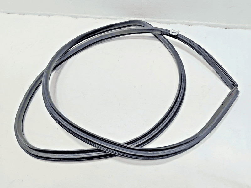 TOYOTA CAMRY REAR PASSENGER SIDE DOOR BODY INNER WEATHERSTRIP SEAL 2018-2024 OEM
