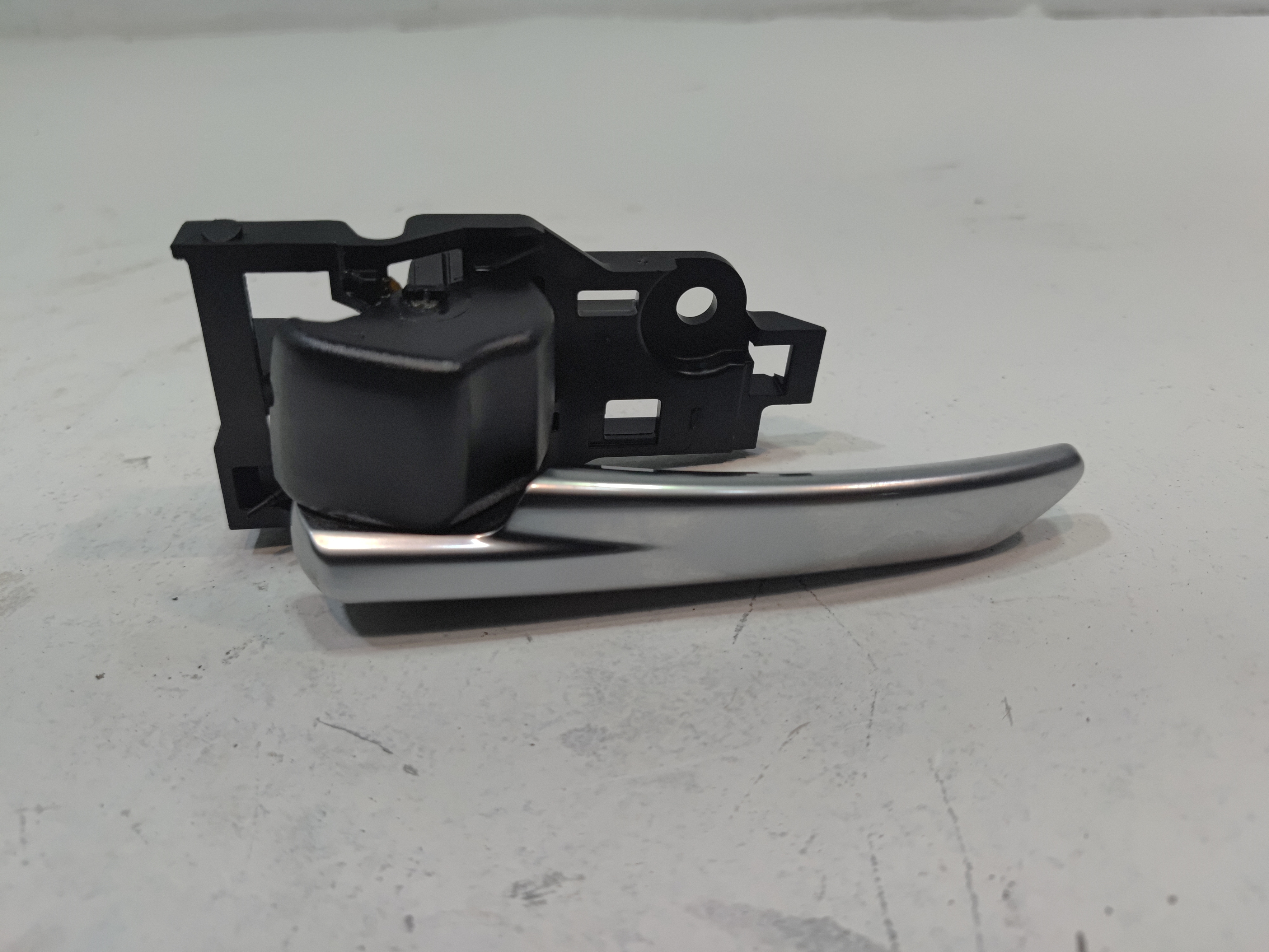 2018-2024 TOYOTA CAMRY FRONT OR REAR DRIVER SIDE DOOR INTERIOR INNER HANDLE OEM