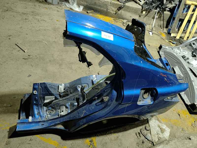 2018-2024 TOYOTA CAMRY REAR LEFT SIDE CLIP BODY QUARTER PANEL 218 BLUE OEM