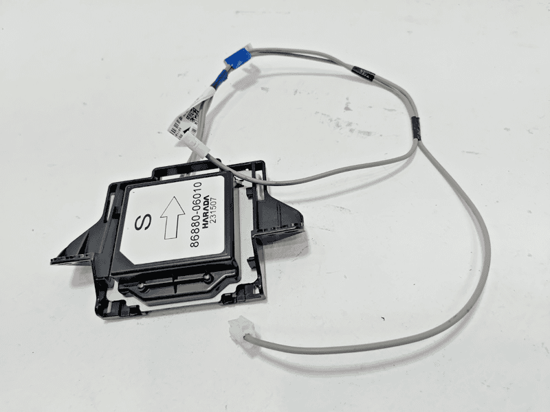 TOYOTA CAMRY GPS NAVIGATION SATELLITE ANTENNA MODULE & HARNESS 2018 - 2019 OEM